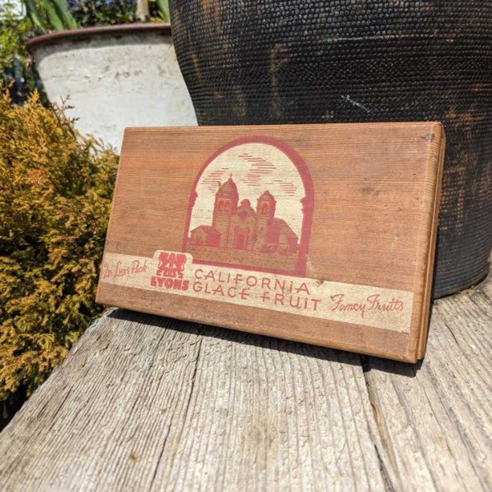 Lyons California Glace Fruit Box