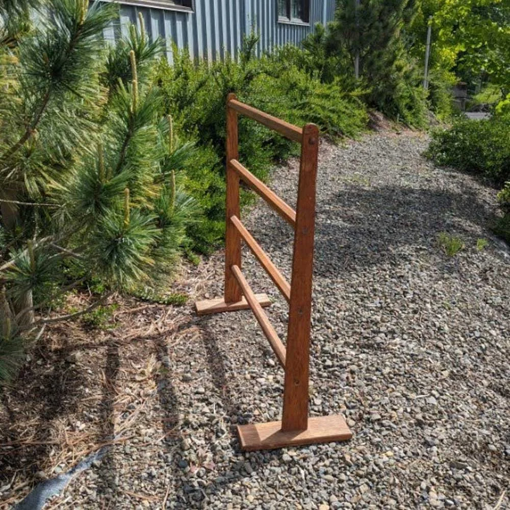 Wooden Quilt Rack — Aurora Mills
