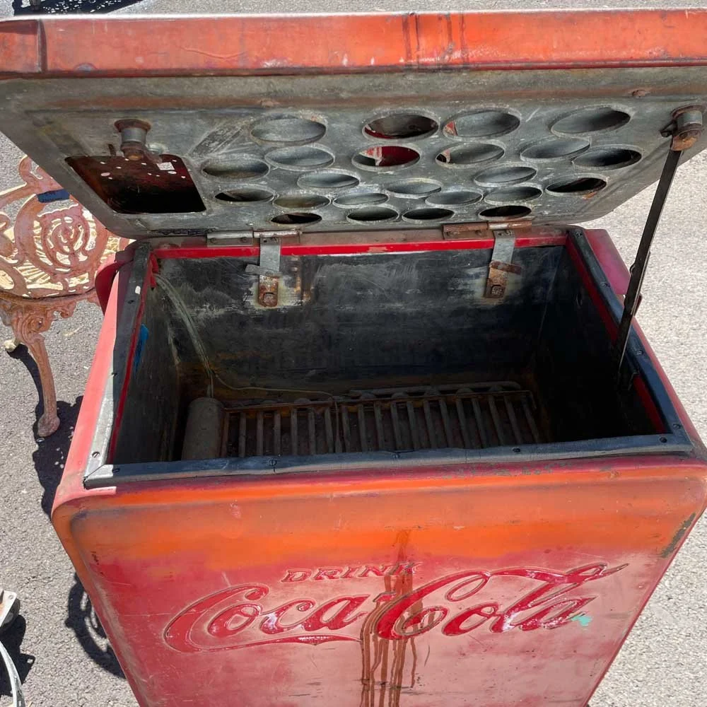 1940s Vendo Jr Coca Cola Vending Machine — Aurora Mills