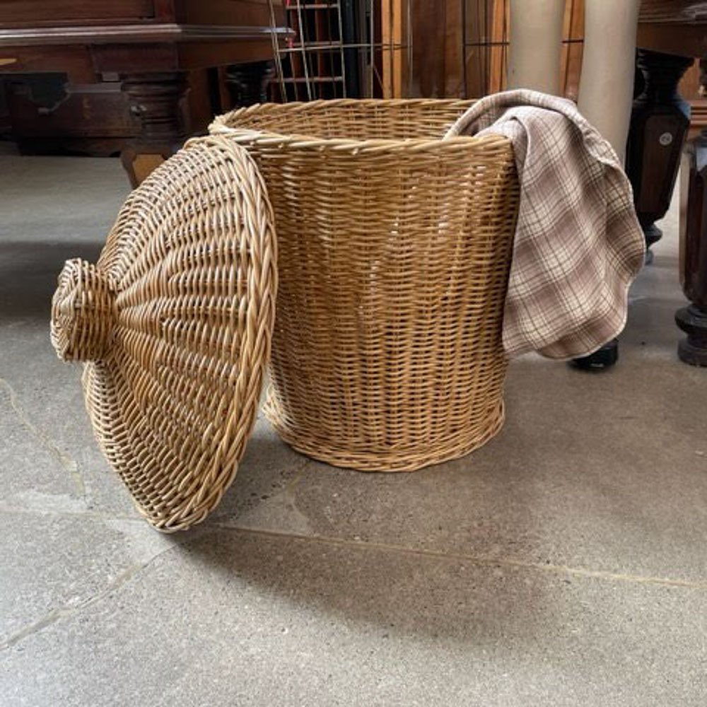 Large Wicker Basket with Lid