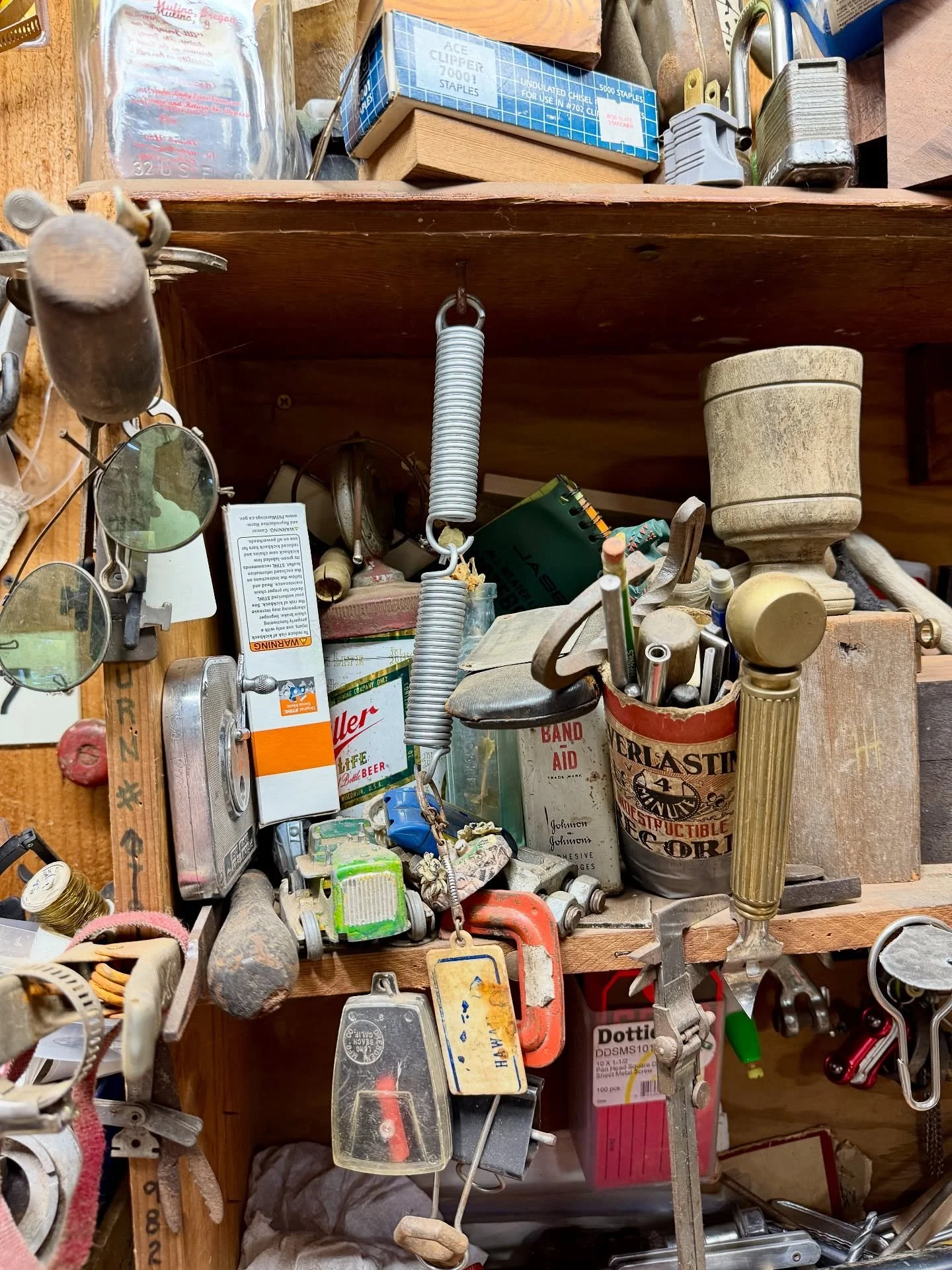 Random things we’ve found in drawers: 
.
Dealers of all kinds will know, some pieces are a treasure trove of random artifacts. 
.
You’ll find little things like business cards, product labels, highschool portraits, baseball cards (with on