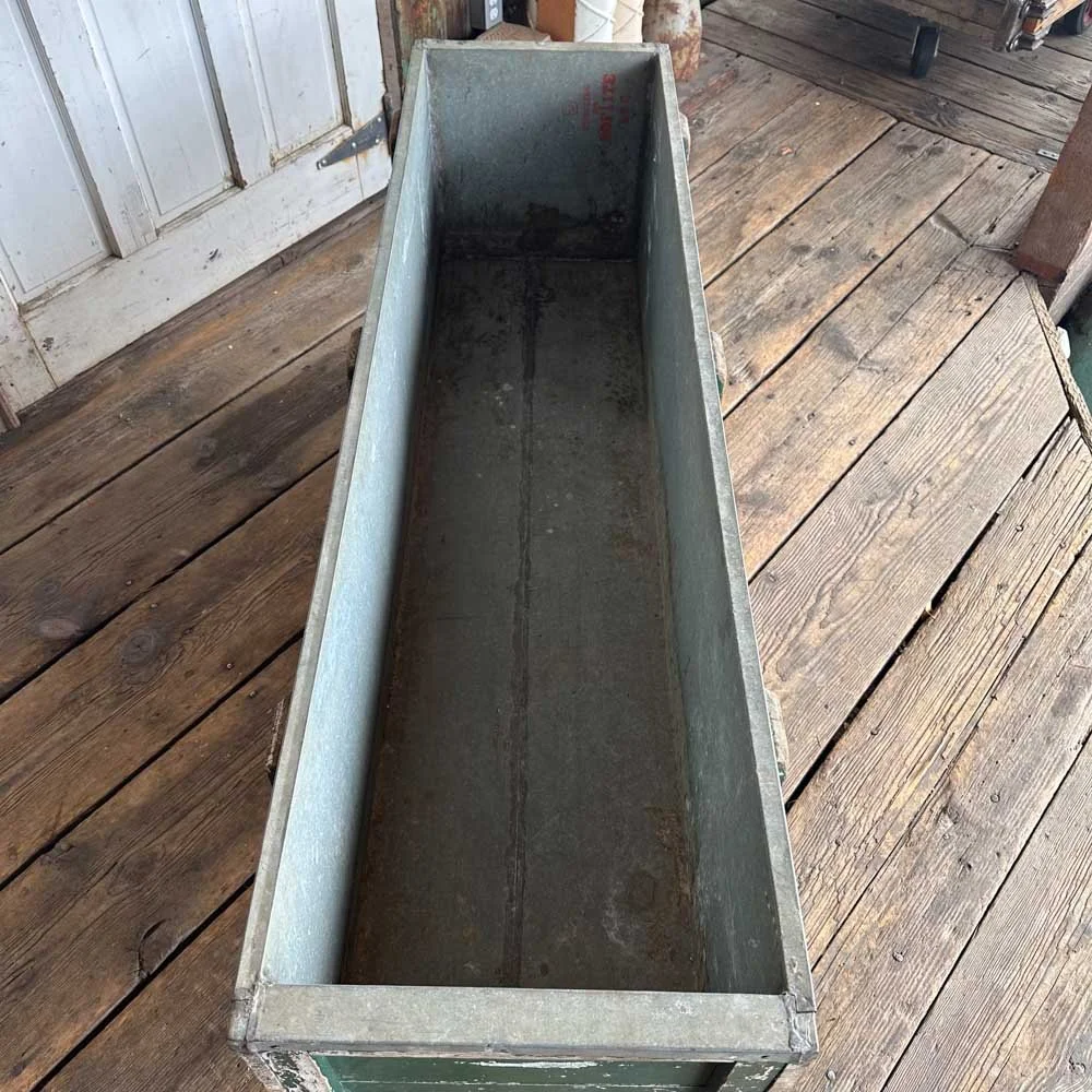 Vintage 7UP Cooler Crate — Aurora Mills Vintage 7UP Cooler Crate — Aurora Mills