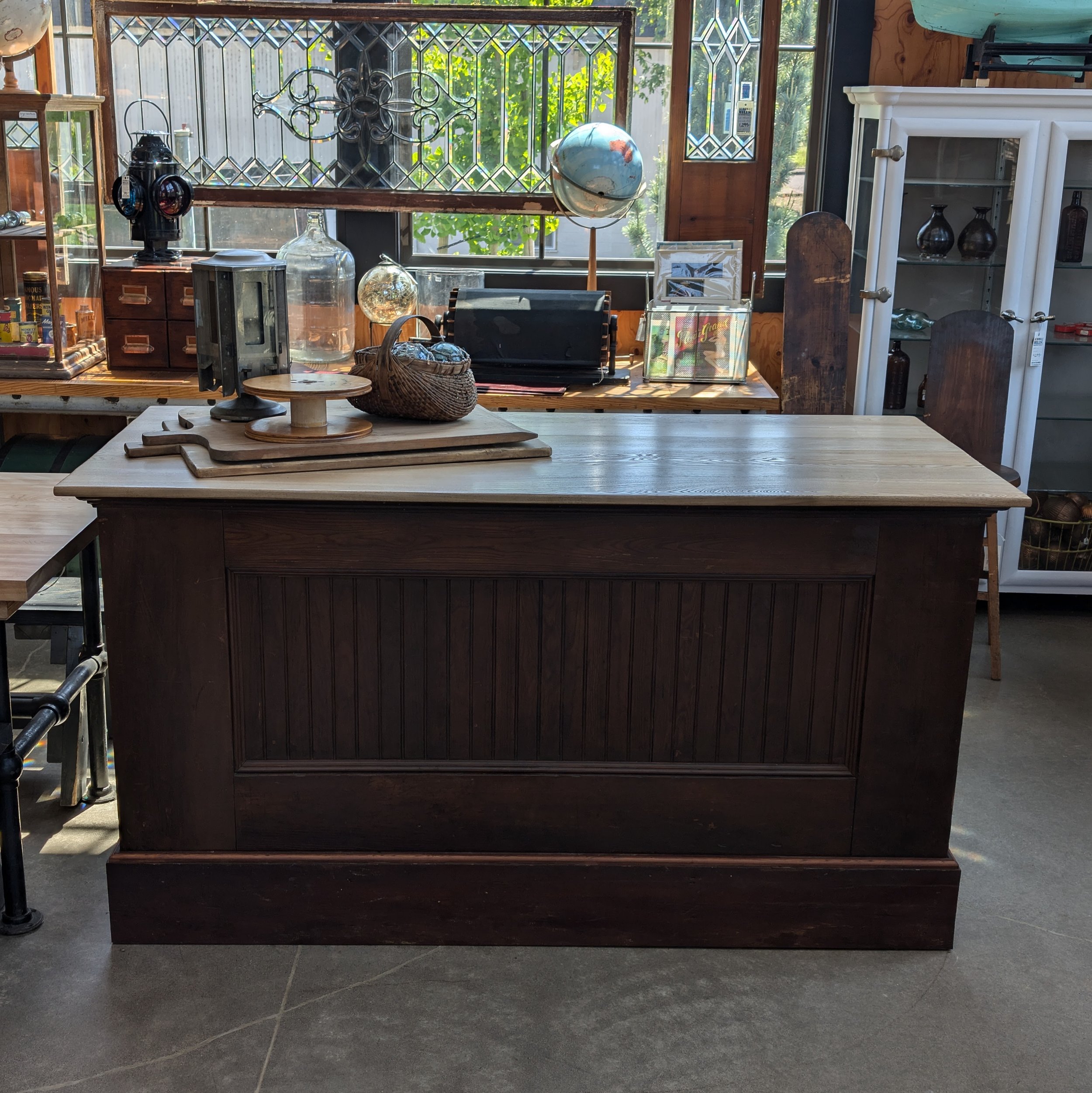 Beadboard Counter with Oak Top