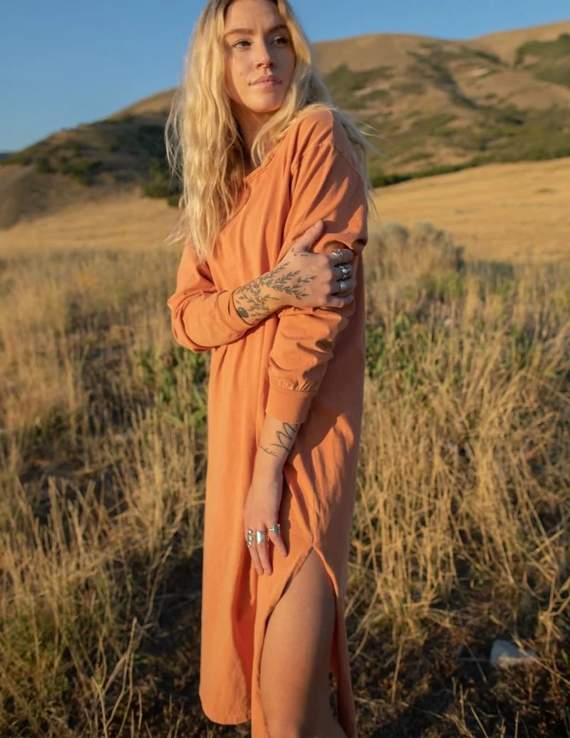 The Taylor Dress - Peach