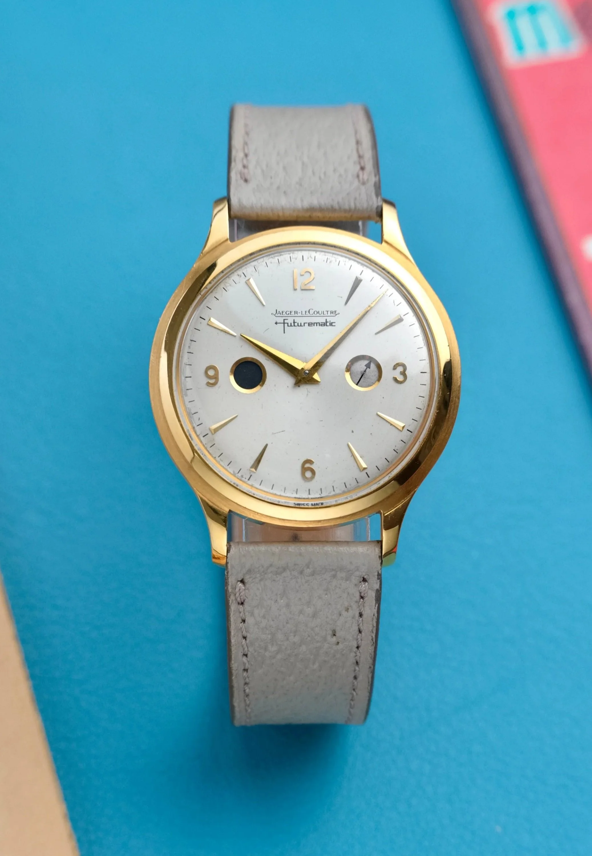1950's Jaeger-LeCoultre Futurematic "Porthole" ref. E502 18K YG