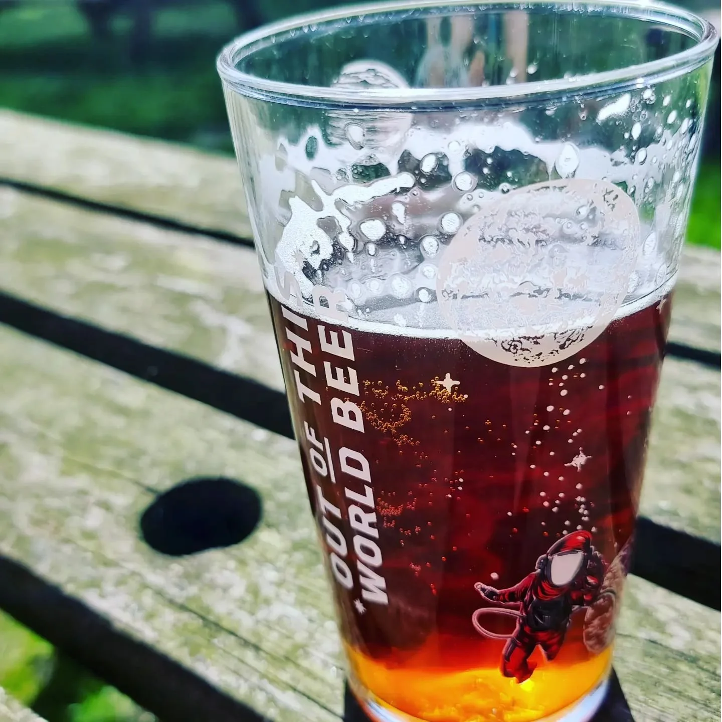 Happy Friday 🍻 Lovely to be able to sit in the beer garden again ☀️