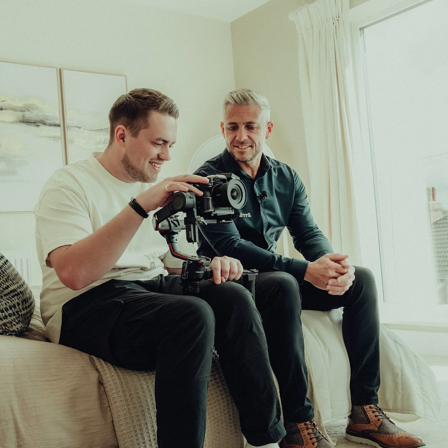 🎥 Sometimes it&rsquo;s easy to forget, the camera isn&rsquo;t the most important part of the story, the people are!

💡Discuss openly with clients your vision and ask what their &ldquo;why&rdquo; is for the content you&rsquo;re shooting.

#videograp