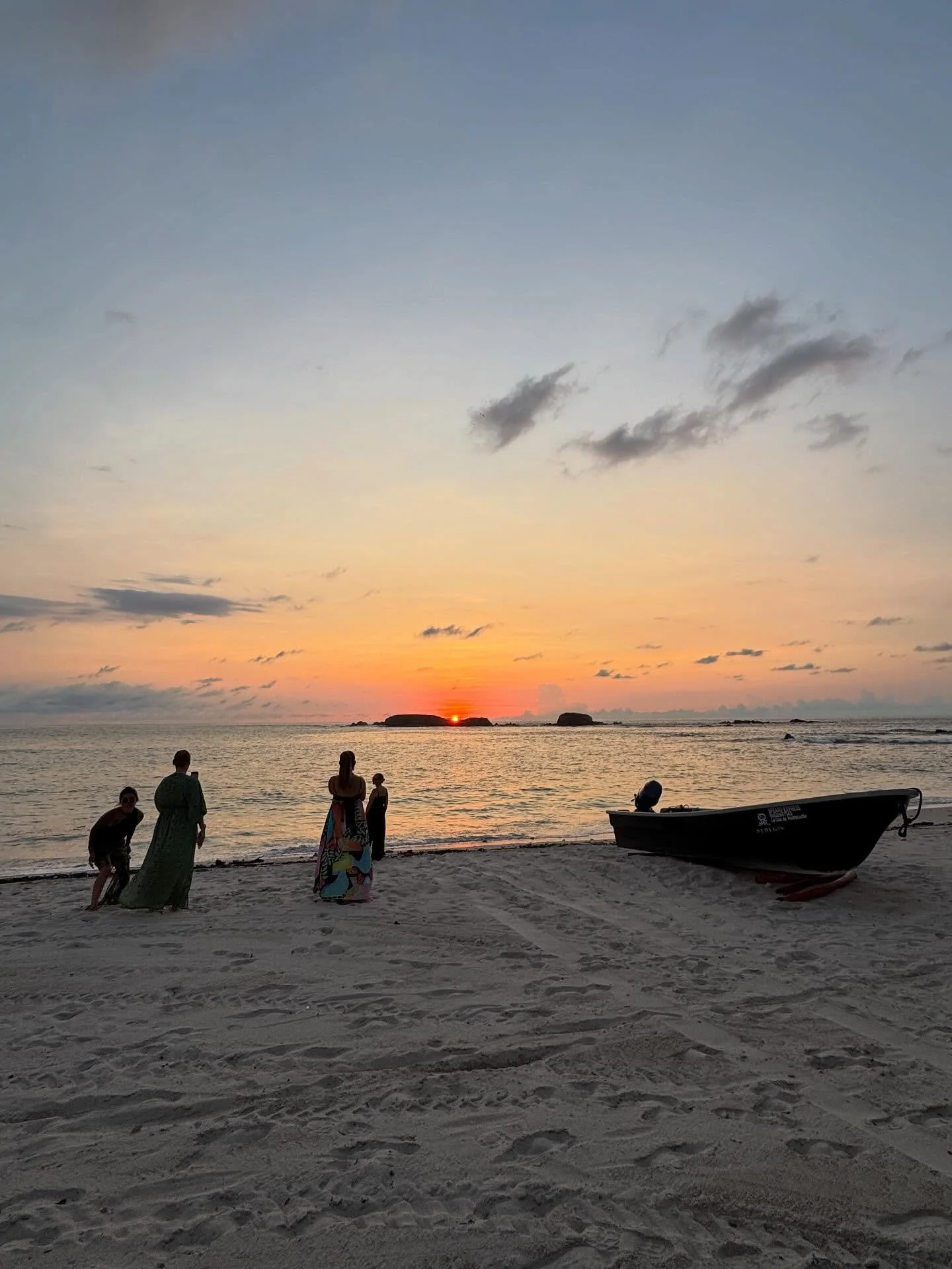 Our CDMX adventure was followed by the most amazing time at @stregispuntamita, on the pacific coast of Mexico. Once you&rsquo;re there, there is nothing else you need to do but relax and enjoy the incredible hospitality this property has to offer. Th