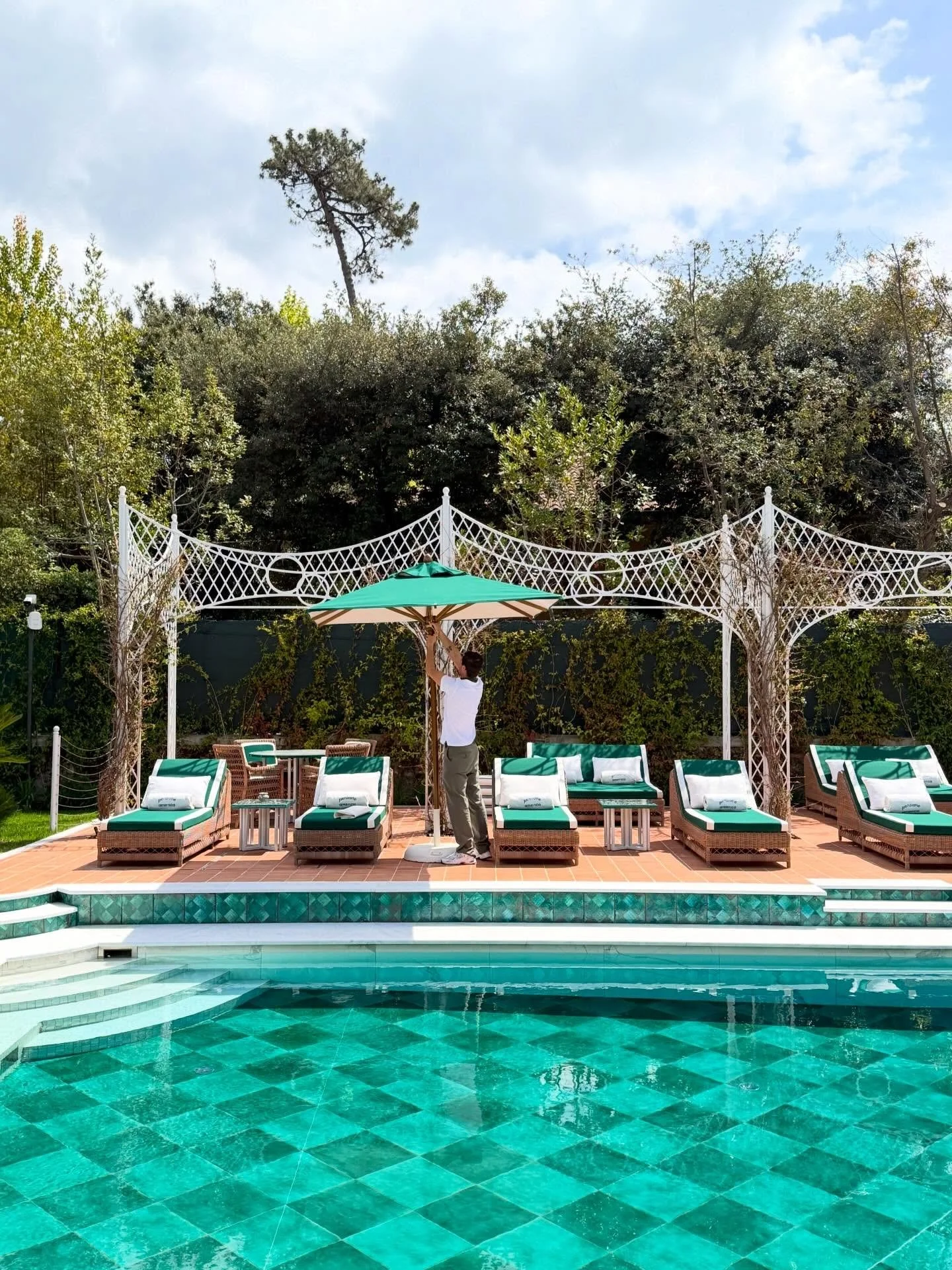 As soon as we stepped foot in Forte dei Marmi, I felt like I was transported back to my childhood on the French Riviera (although I have to admit Italy does it better). The past couple days have been so meaningful and I cannot express how incredibly 