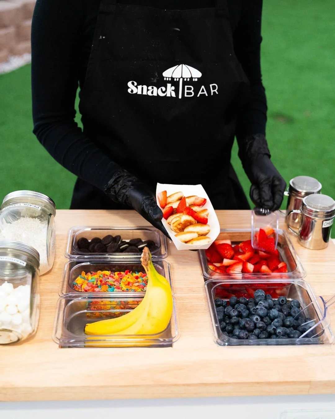 Add a fun (and Instagram-worthy) touch to your big day 💍
Book a Mini Pancake or Aguas Frescas Bar today!

#WeddingCatering #SnackBarIE #SnackBarie #BridalShowerIdeas #SoCalEvents #EventSnacks
