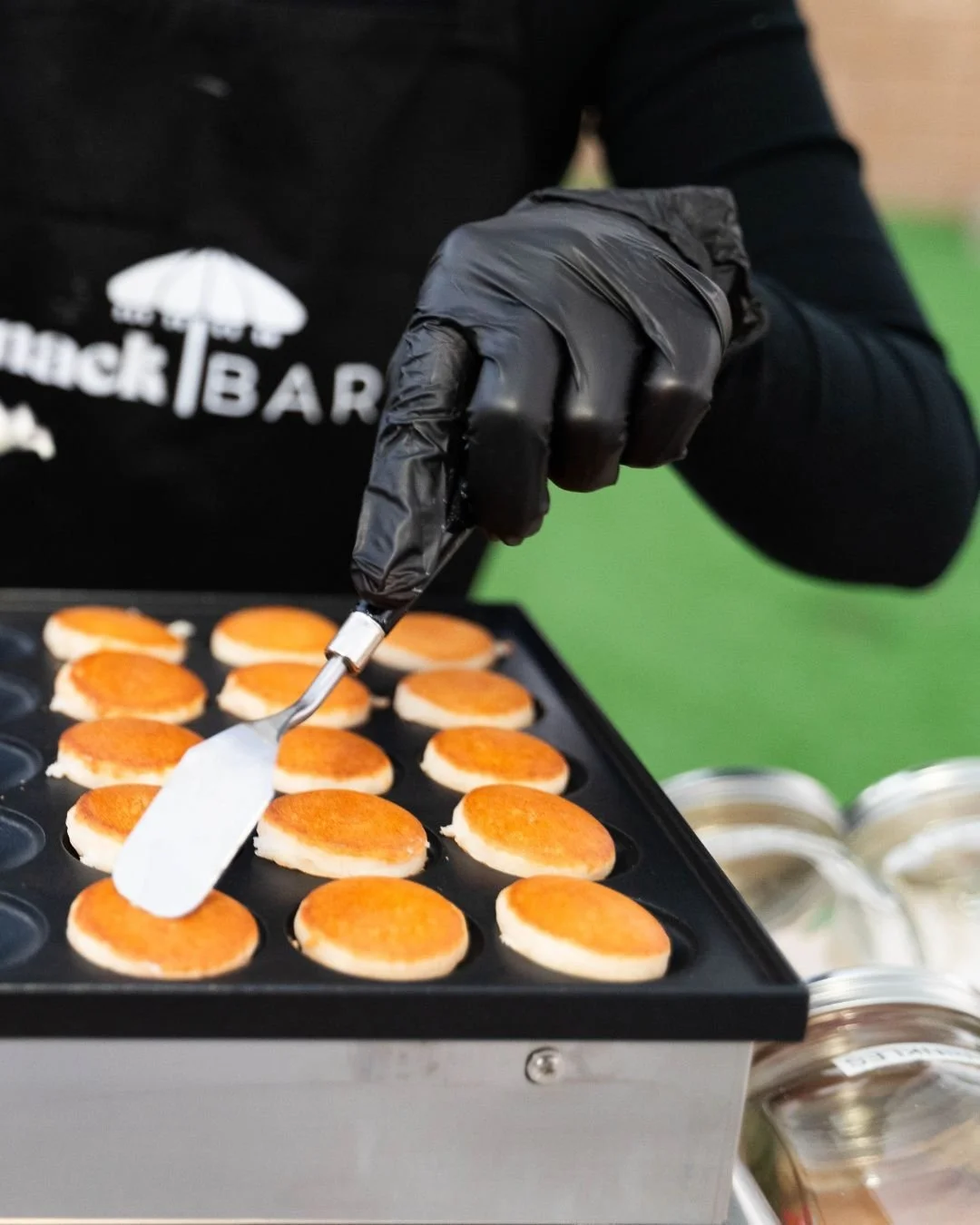 Booking your event has never been easier 🙌🏼
Quick, online, and stress-free &mdash; head to SnackBarie.com to reserve your spot!

#SnackBarIE #SnackBarie #BookNow #SoCalEvents #EventCatering #EasyBooking