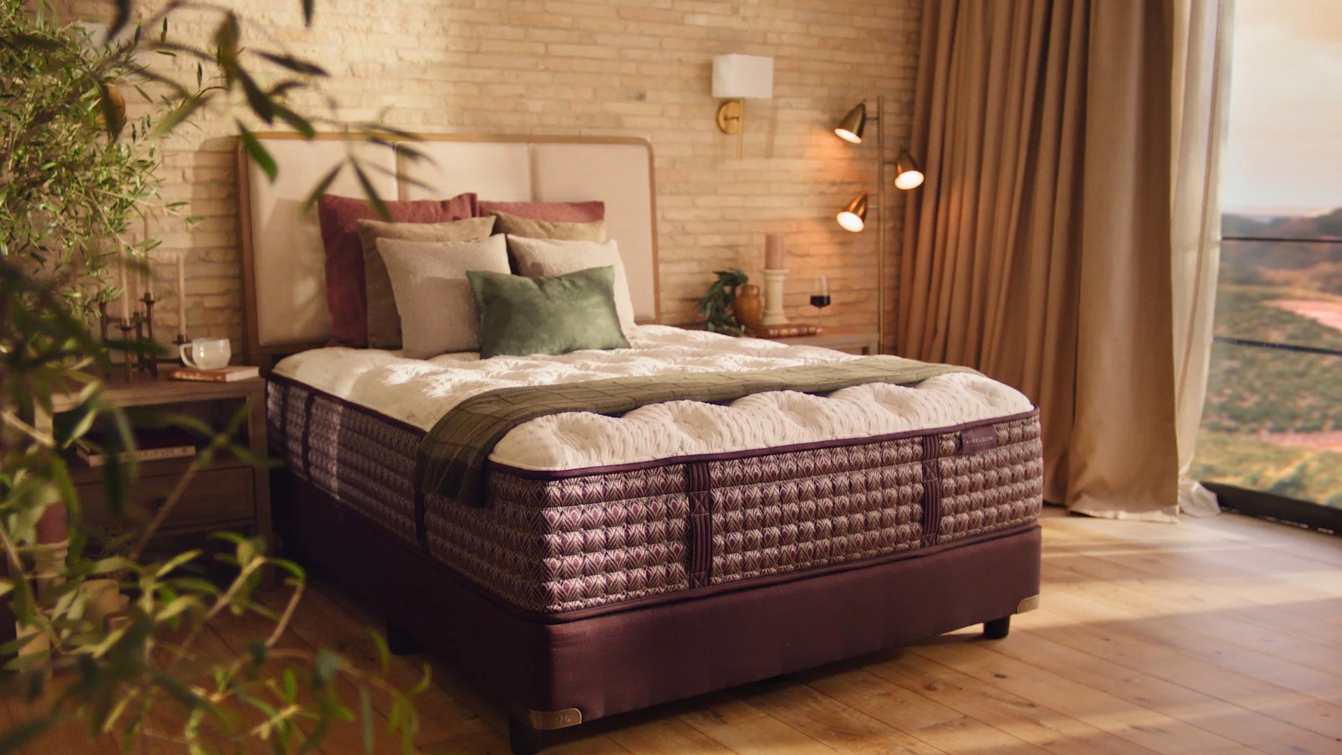 Aireloom_Full_FINAL.00_00_14_22.Still005 (1).jpg