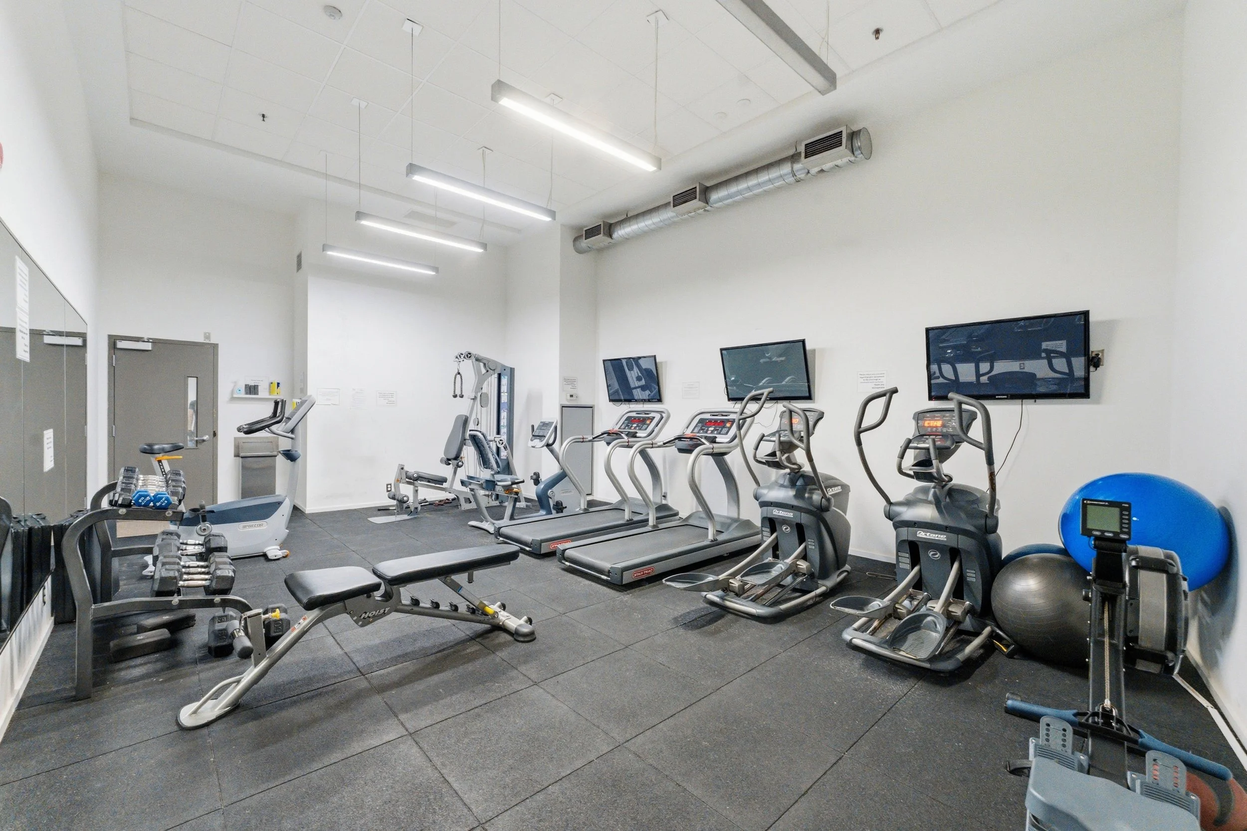 431-349 McLeod Street