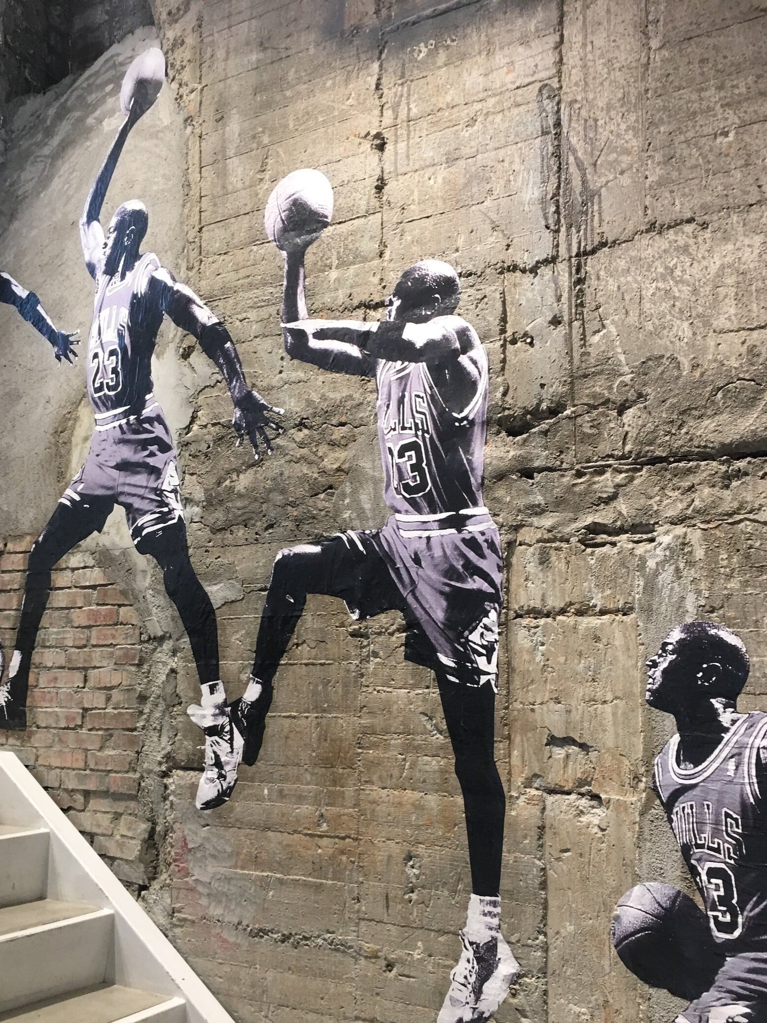 Michael Jordan's Winning Ways: Lessons for Realtors