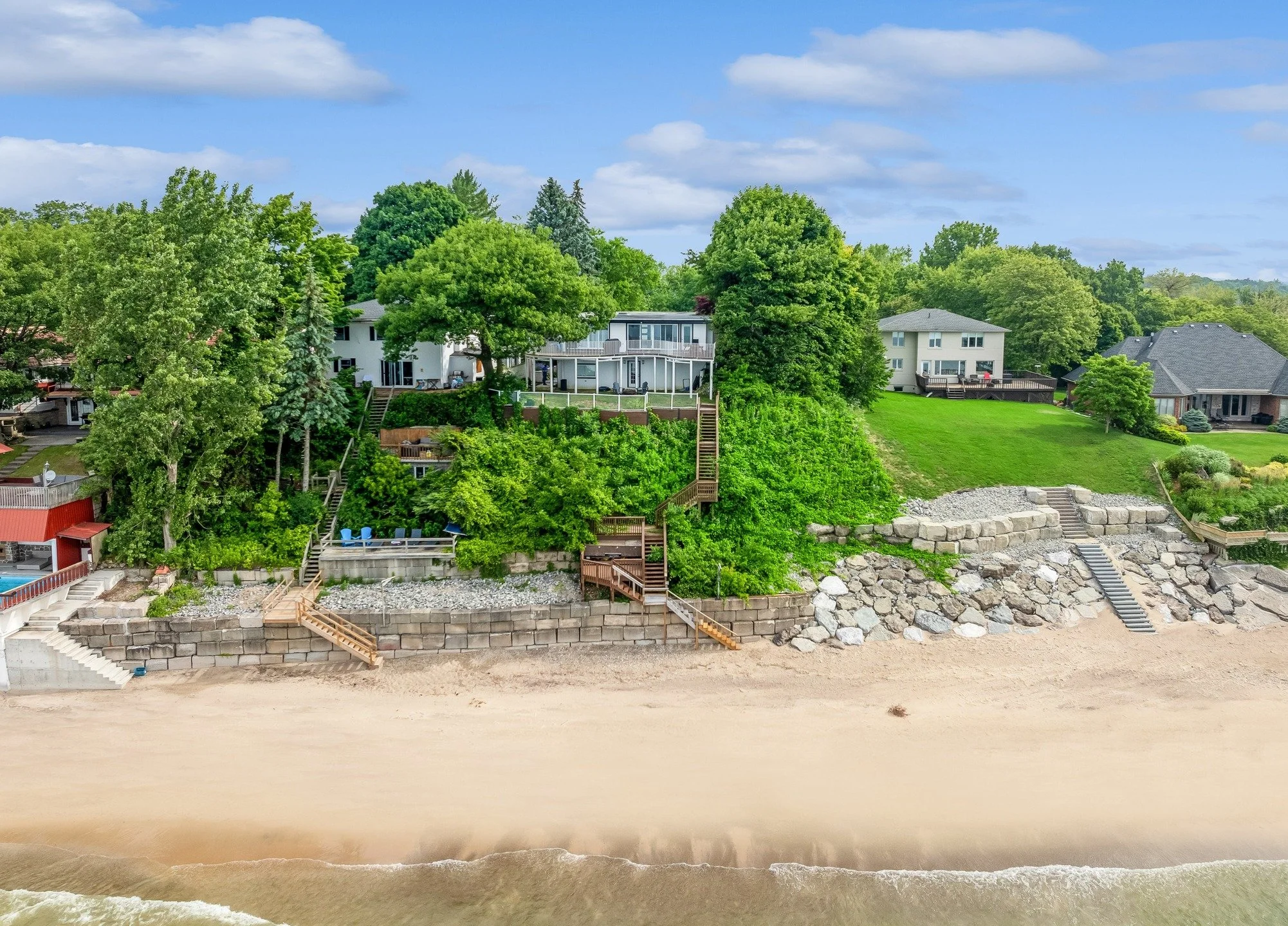 Sold.
10349 Lakeshore Road West | Wainfleet
Big cheers to our fantastic seller and buyer clients on a smooth and successful deal. To our seller client, thank you for putting your trust in us. Exciting adventures are waiting just around the corner. T