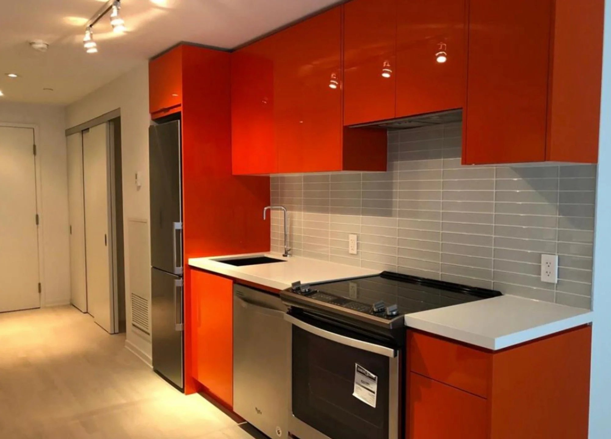 Rented.
219-60 Colborne Street | Toronto
Another one in the books! Huge congrats to our amazing clients on scoring their new rental. After our recent sale in this very building, it’s safe to say we know (and love) this address inside out. Noth