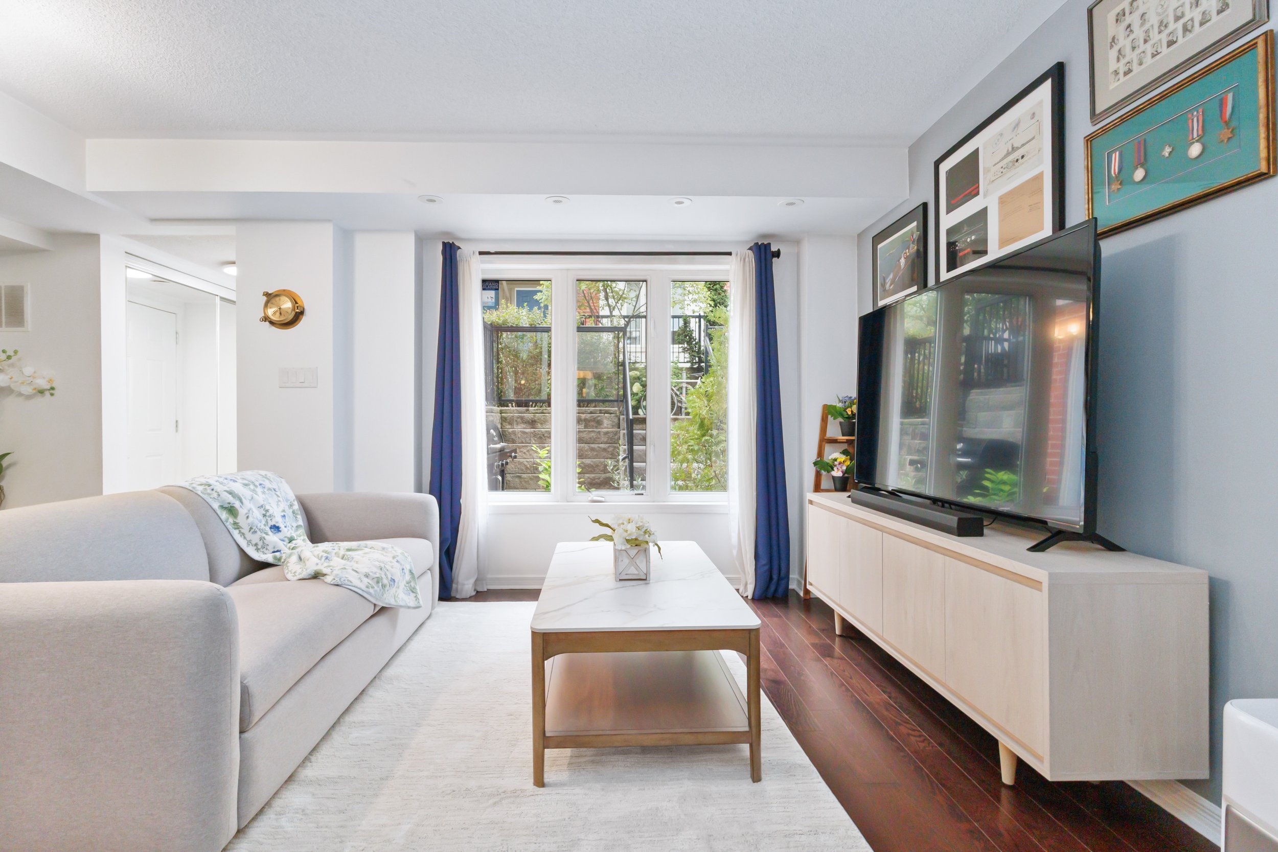 8-11 Frances Loring Lane