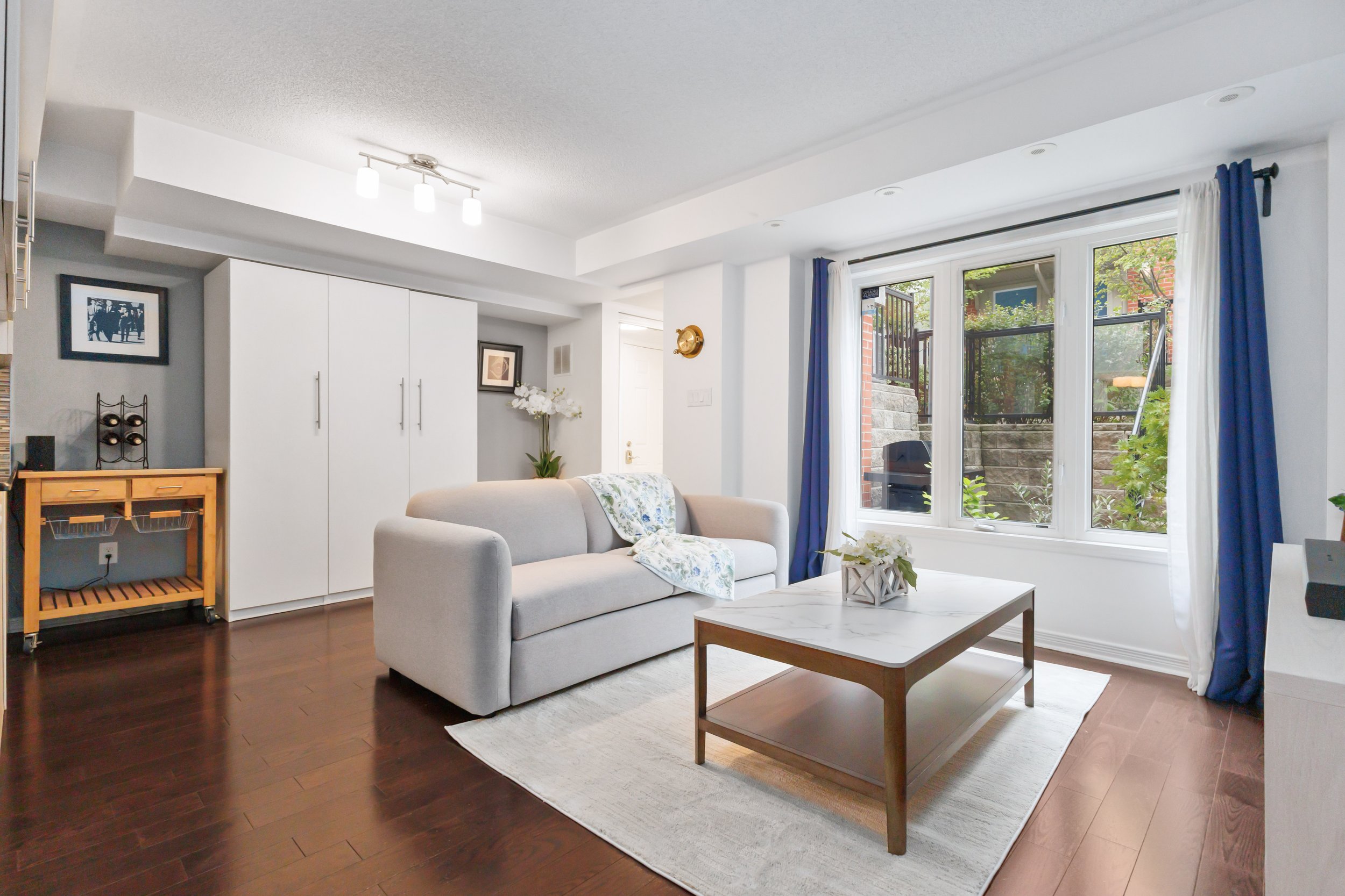 8-11 Frances Loring Lane