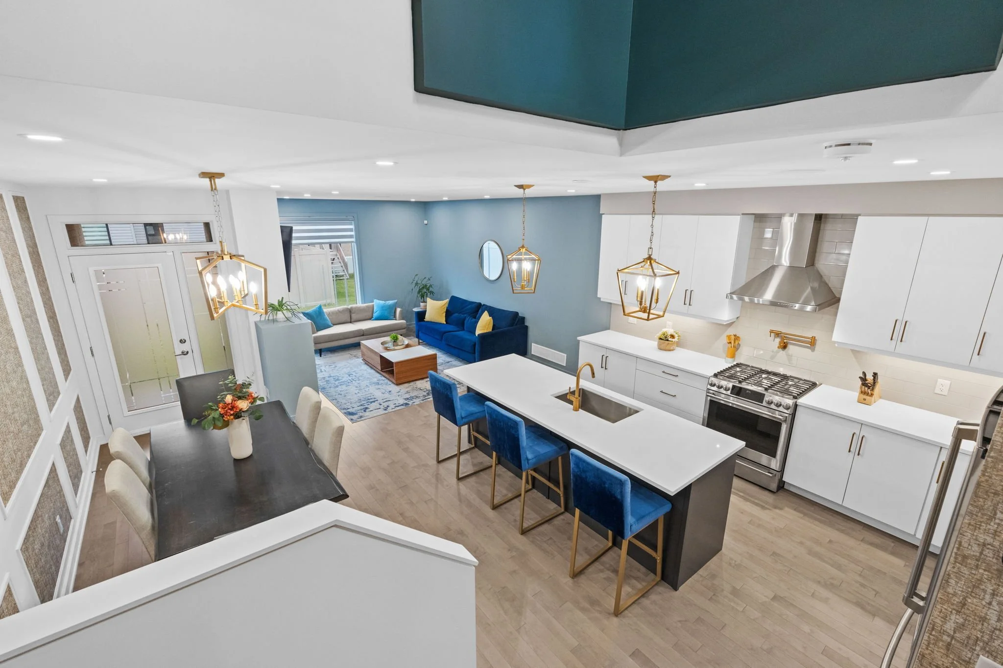 215 Pisces Terrace