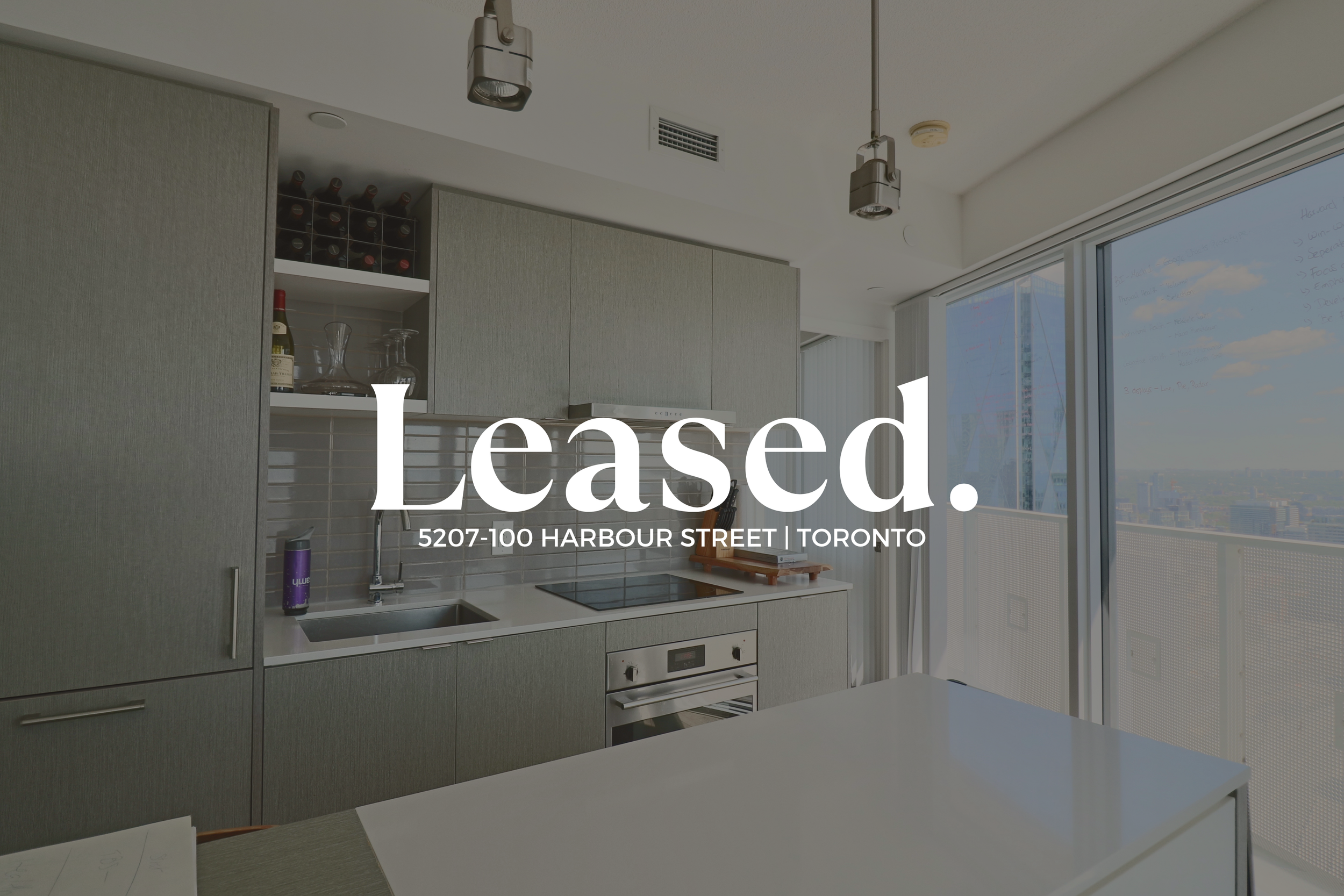 5207-100 Harbour Street, Toronto, Ontario, M5J 0B5