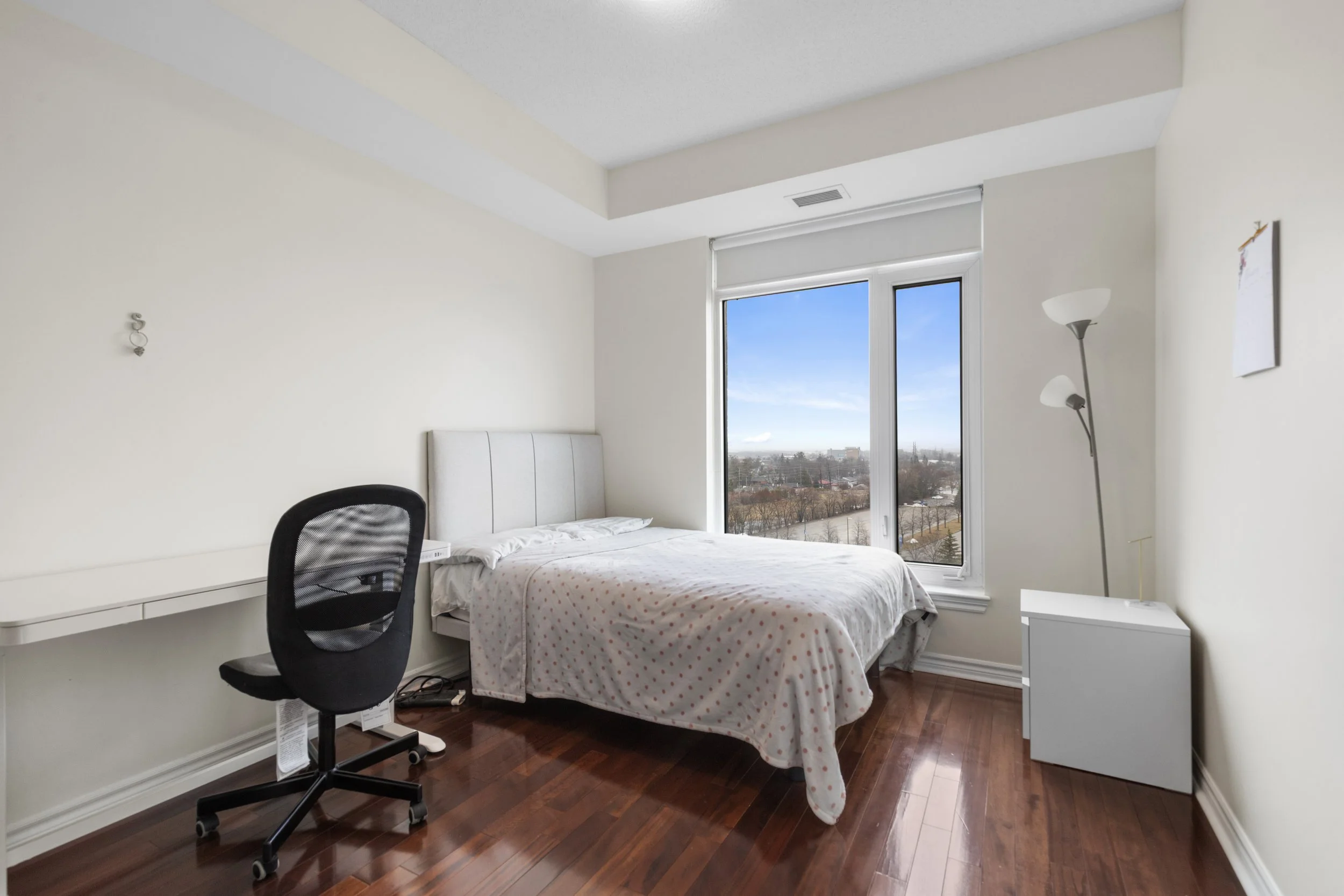 802-100 Roger Guindon Avenue