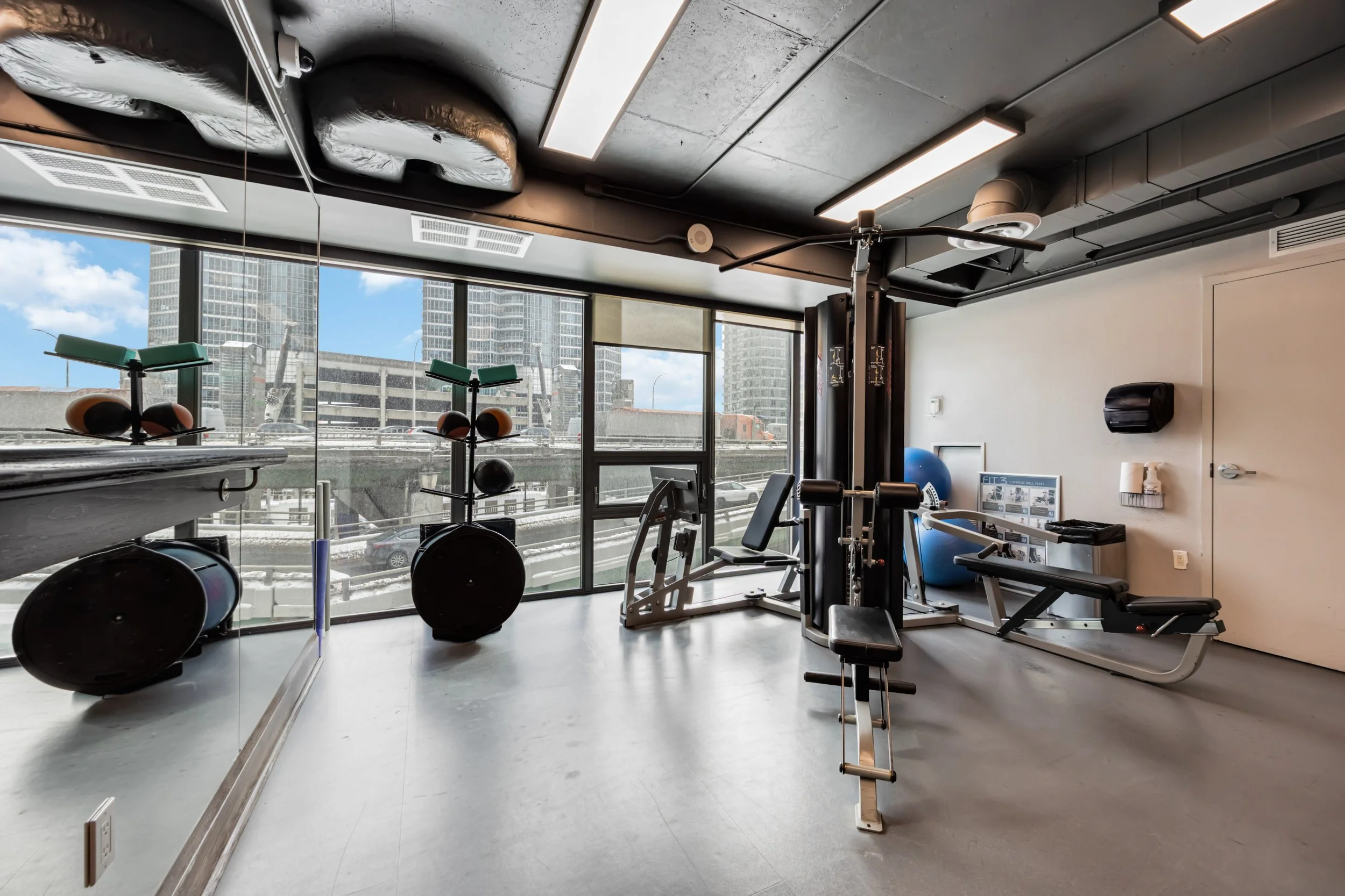 PH2-19 Grand Trunk Crescent