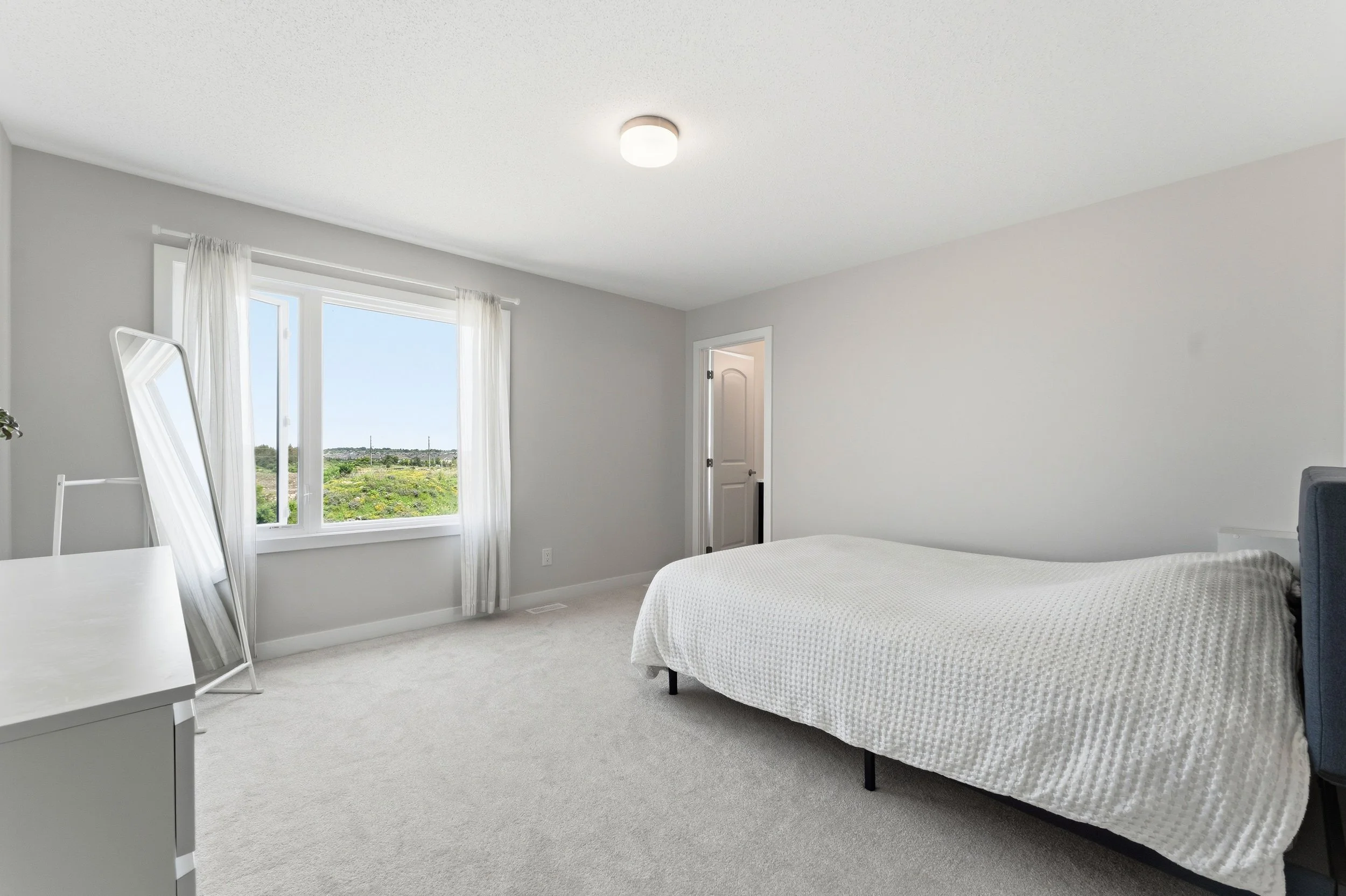 859 Andesite Terrace, Ottawa, Ontario, K2J 7H5