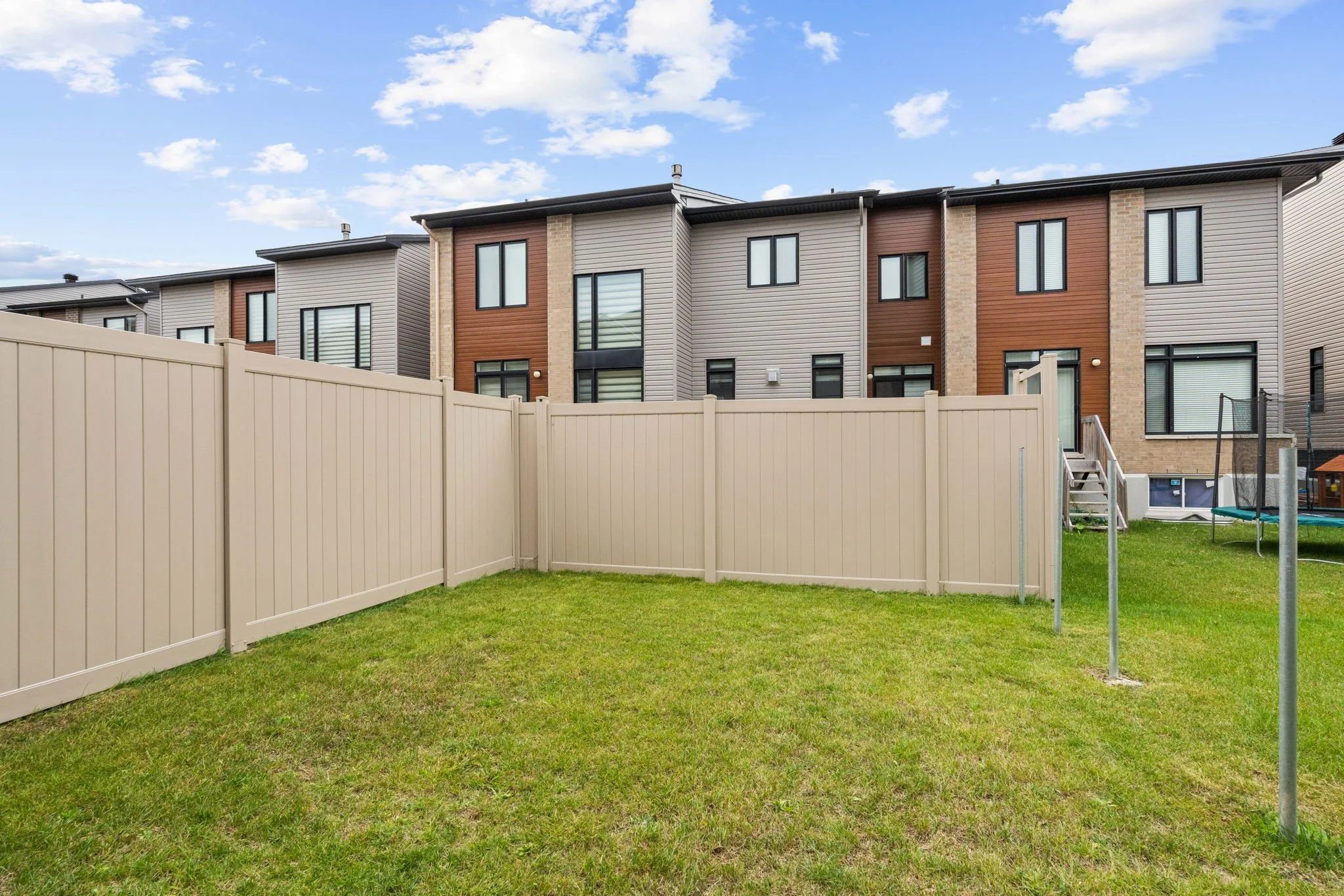 215 Pisces Terrace
