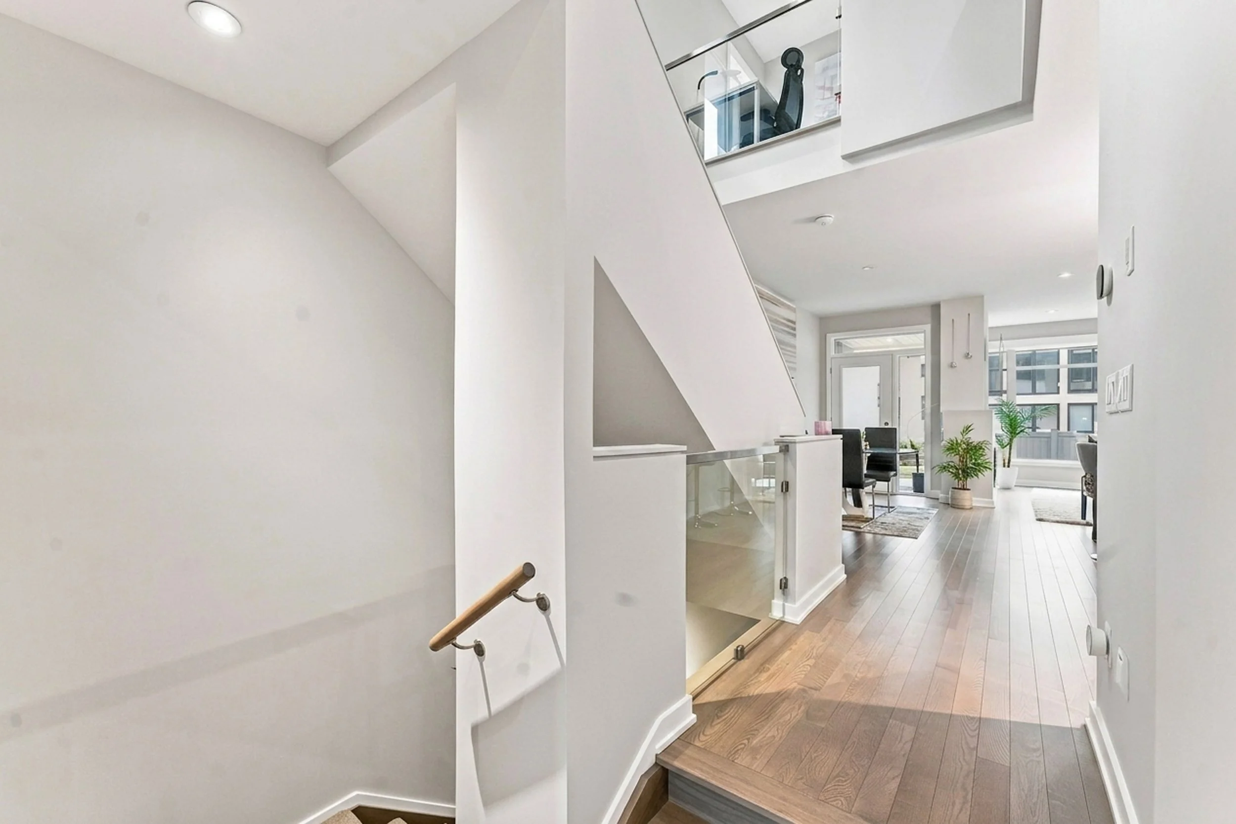664 Odyssey Way