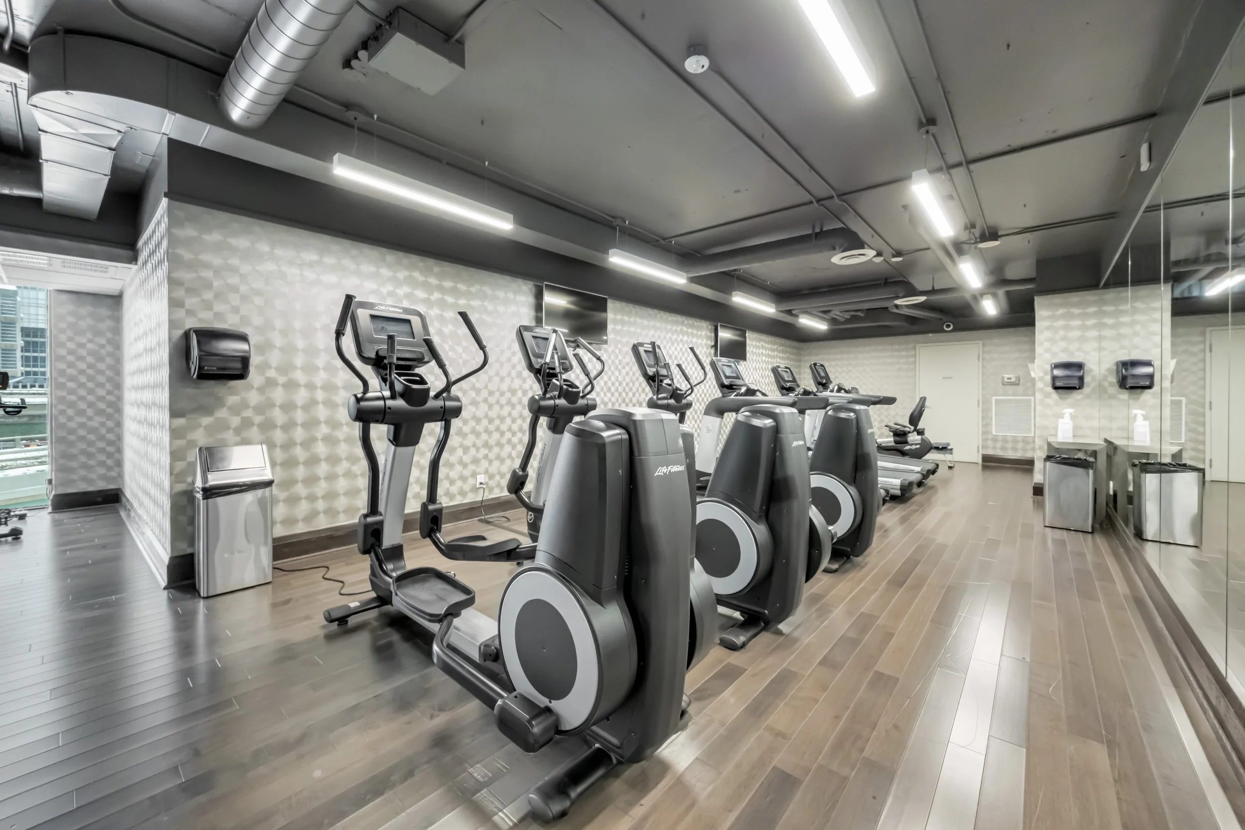 PH2-19 Grand Trunk Crescent