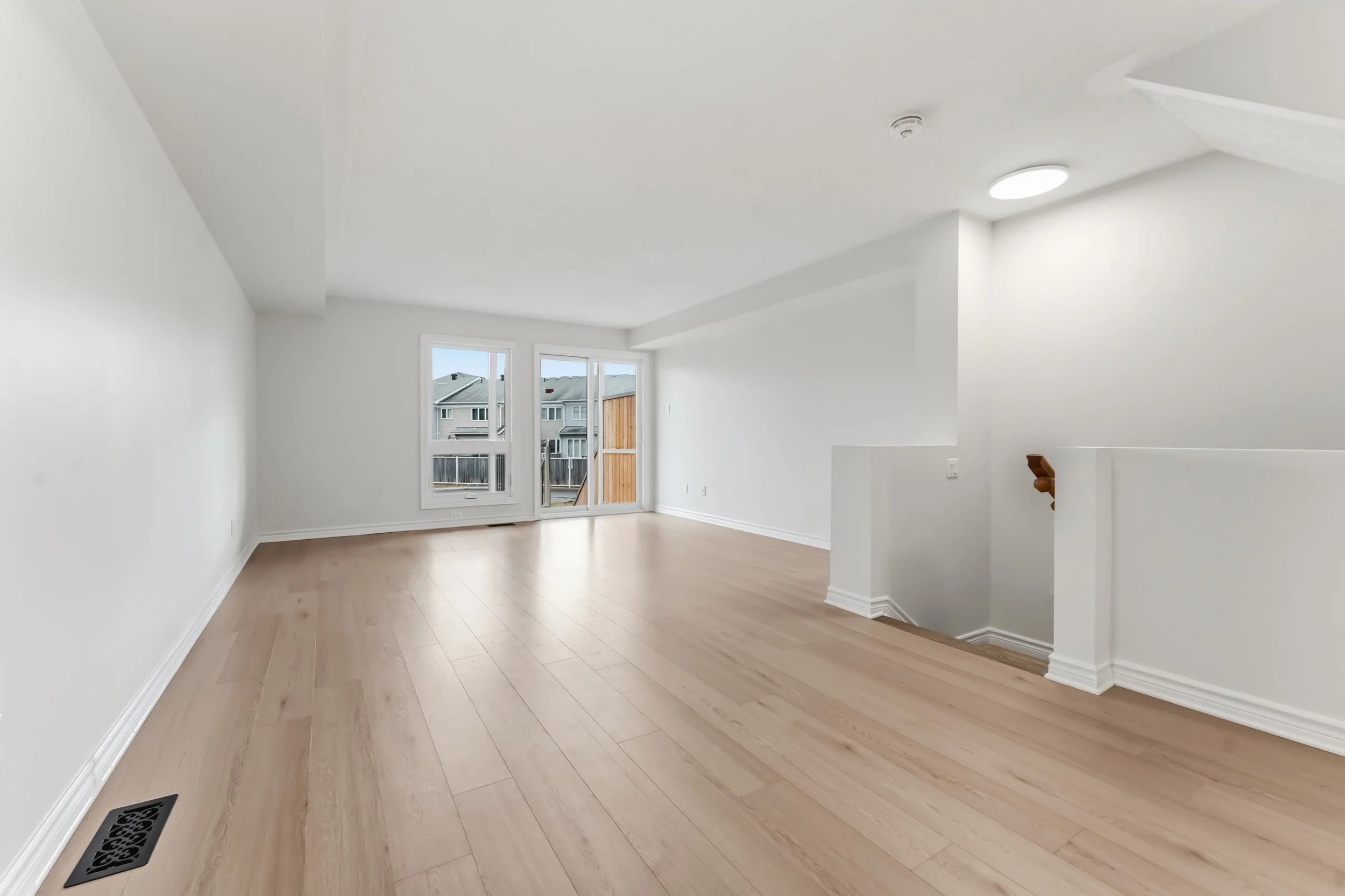 785 Lakeridge Drive, Orleans, Ontario, K4A 0N4 