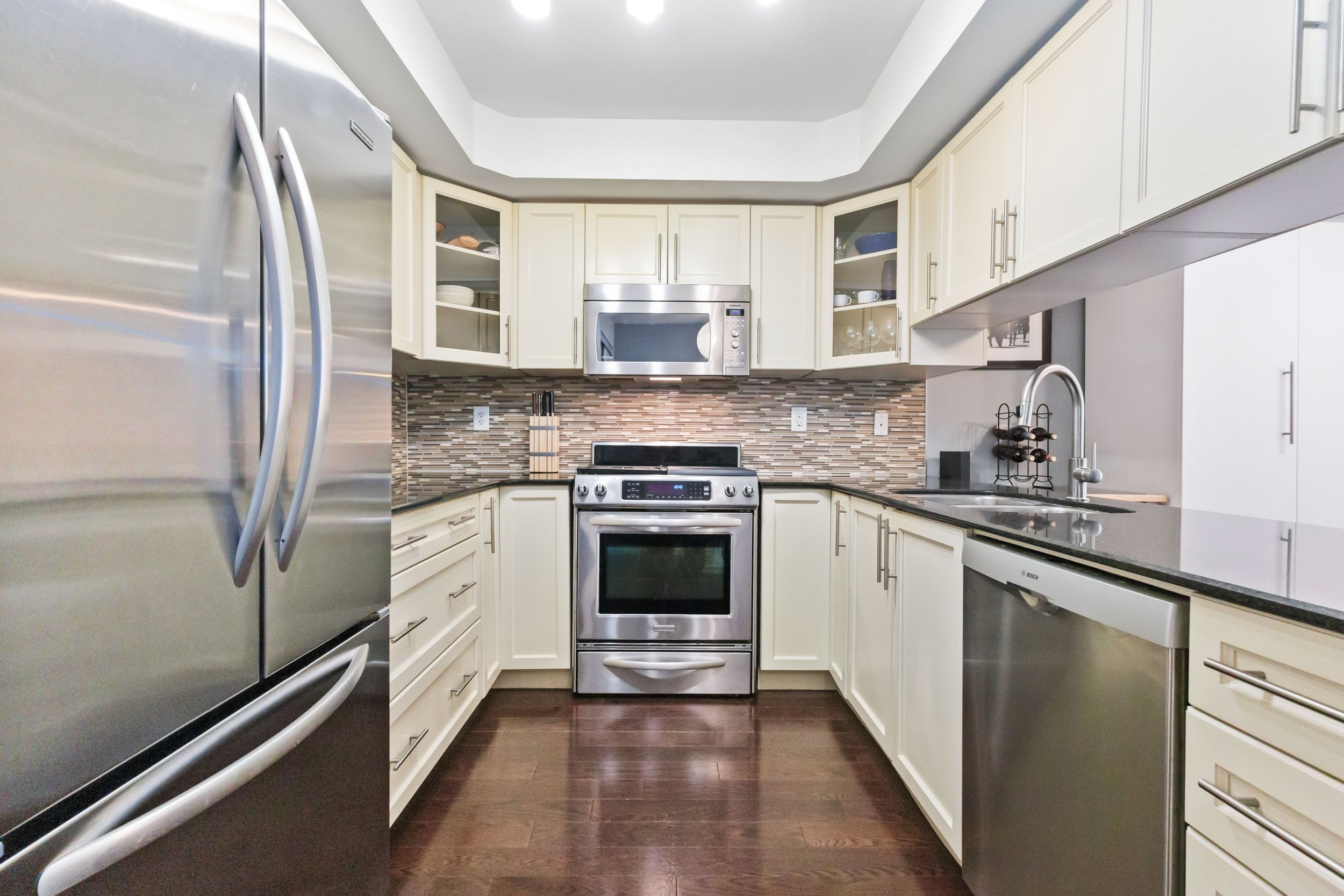 8-11 Frances Loring Lane