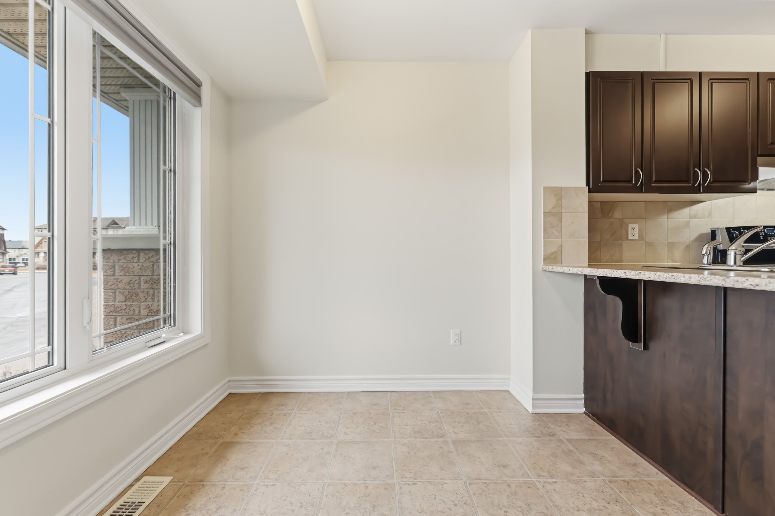 785 Lakeridge Drive, Orleans, Ontario, K4A 0N4