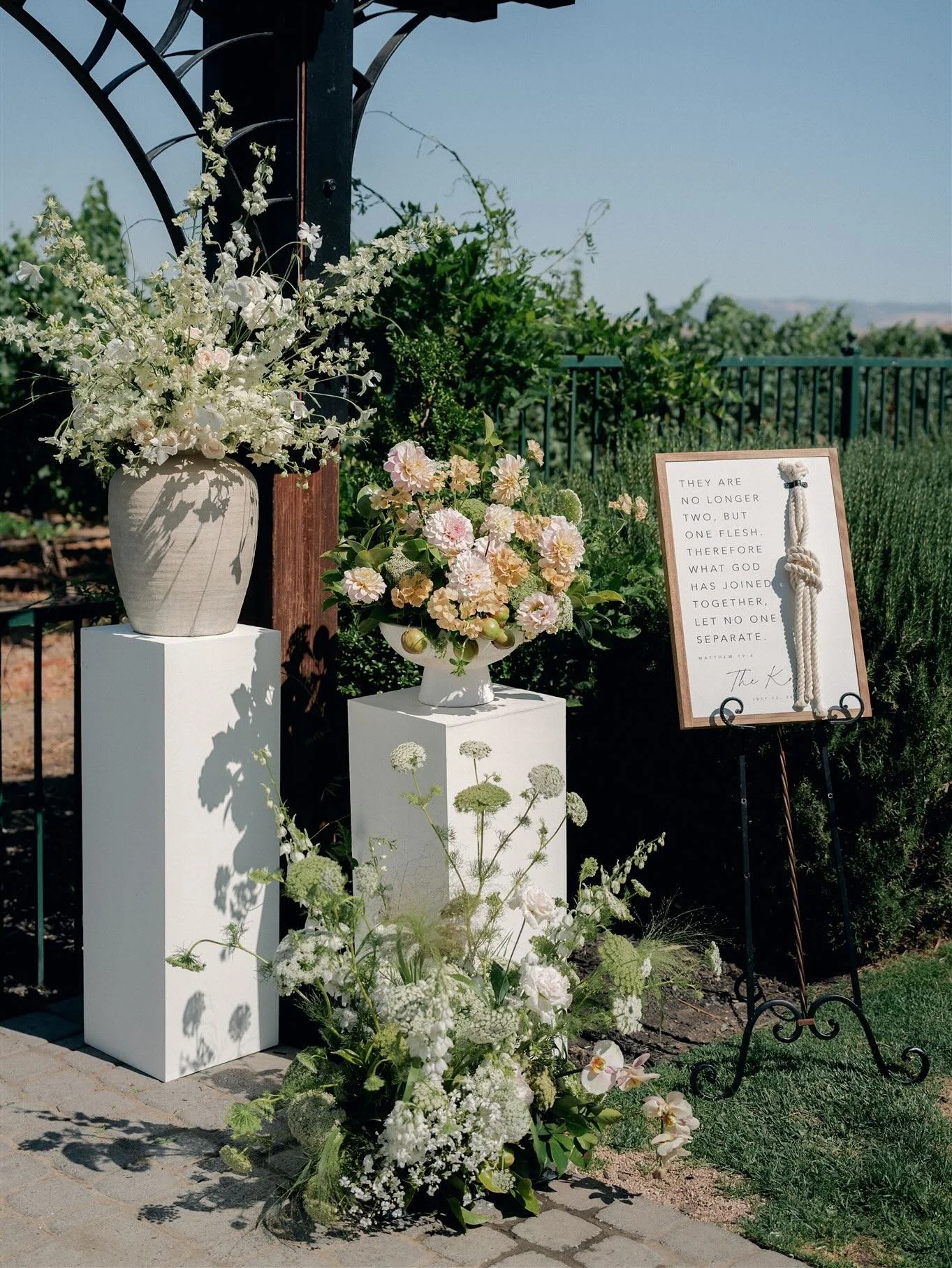 definitely a favorite ceremony installation with the urns and pedestals that i would create over and over again!

Photography: @helenawongphotography 
Videography: @interstellar.films 
Venue: @palmeventcenter 
Hair &amp; Makeup: @gracelinmakeup 
Dres