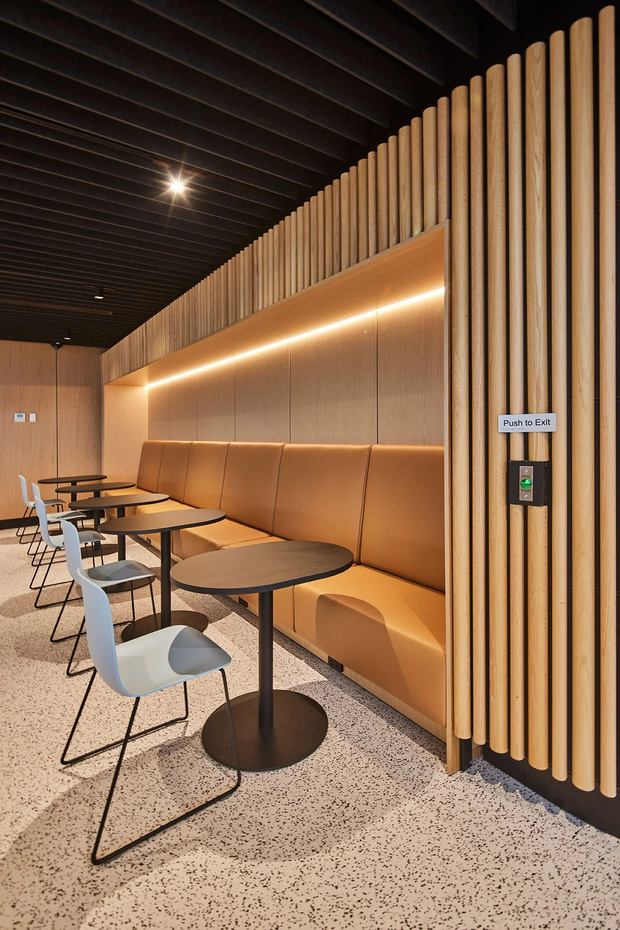 Schiavello-TAFE-Bankstown-D2-049.jpg