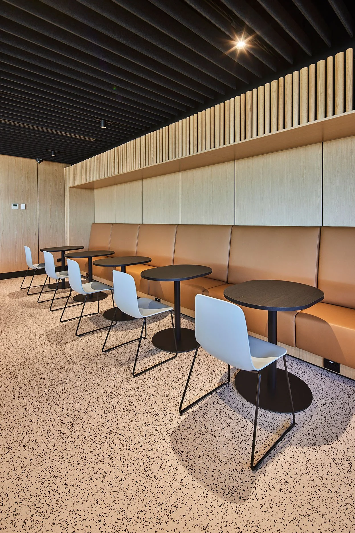 Schiavello-Bankstown-TAFE-D1-016.jpg