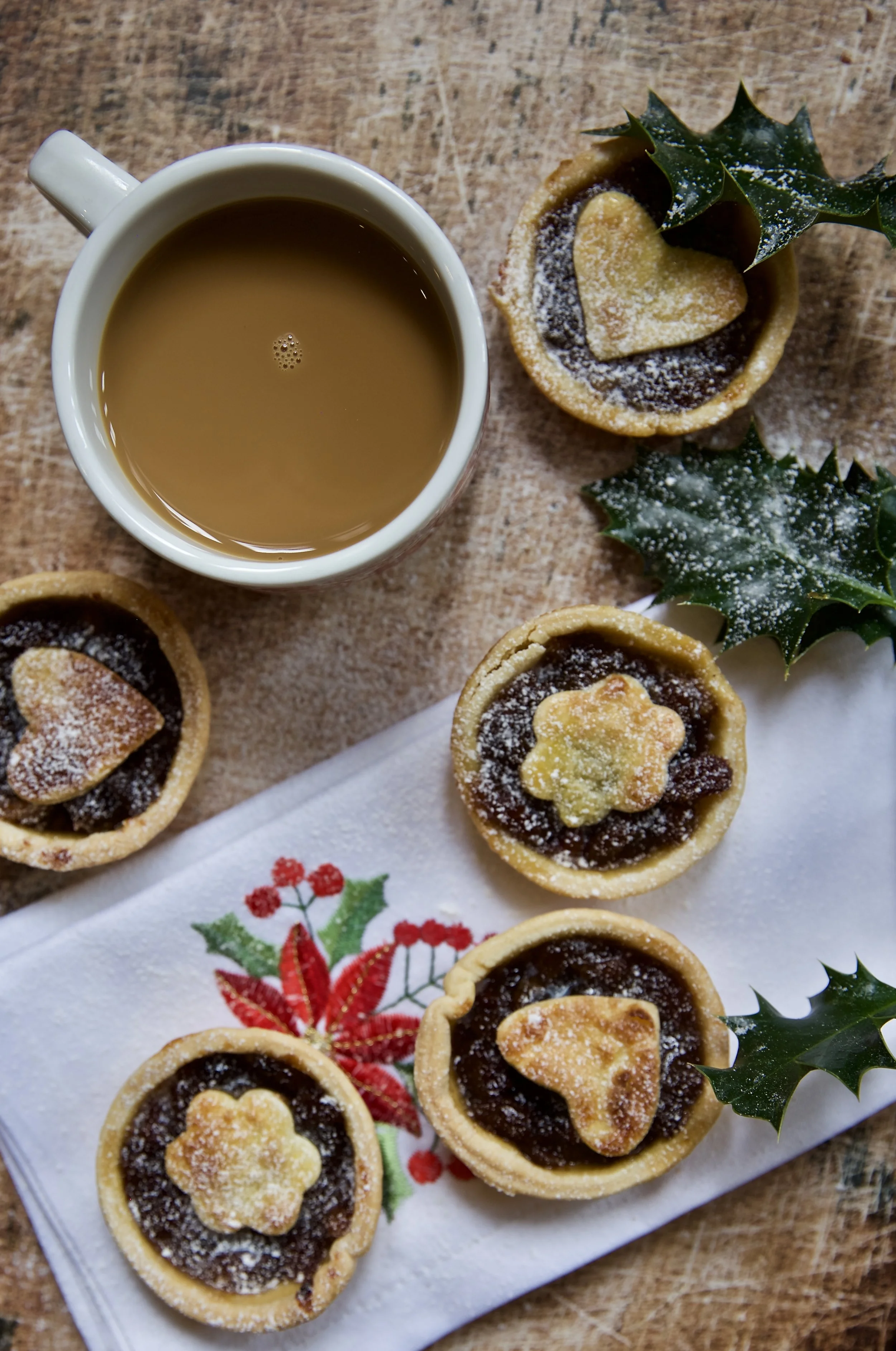 Mini Christmas Fruit Pies