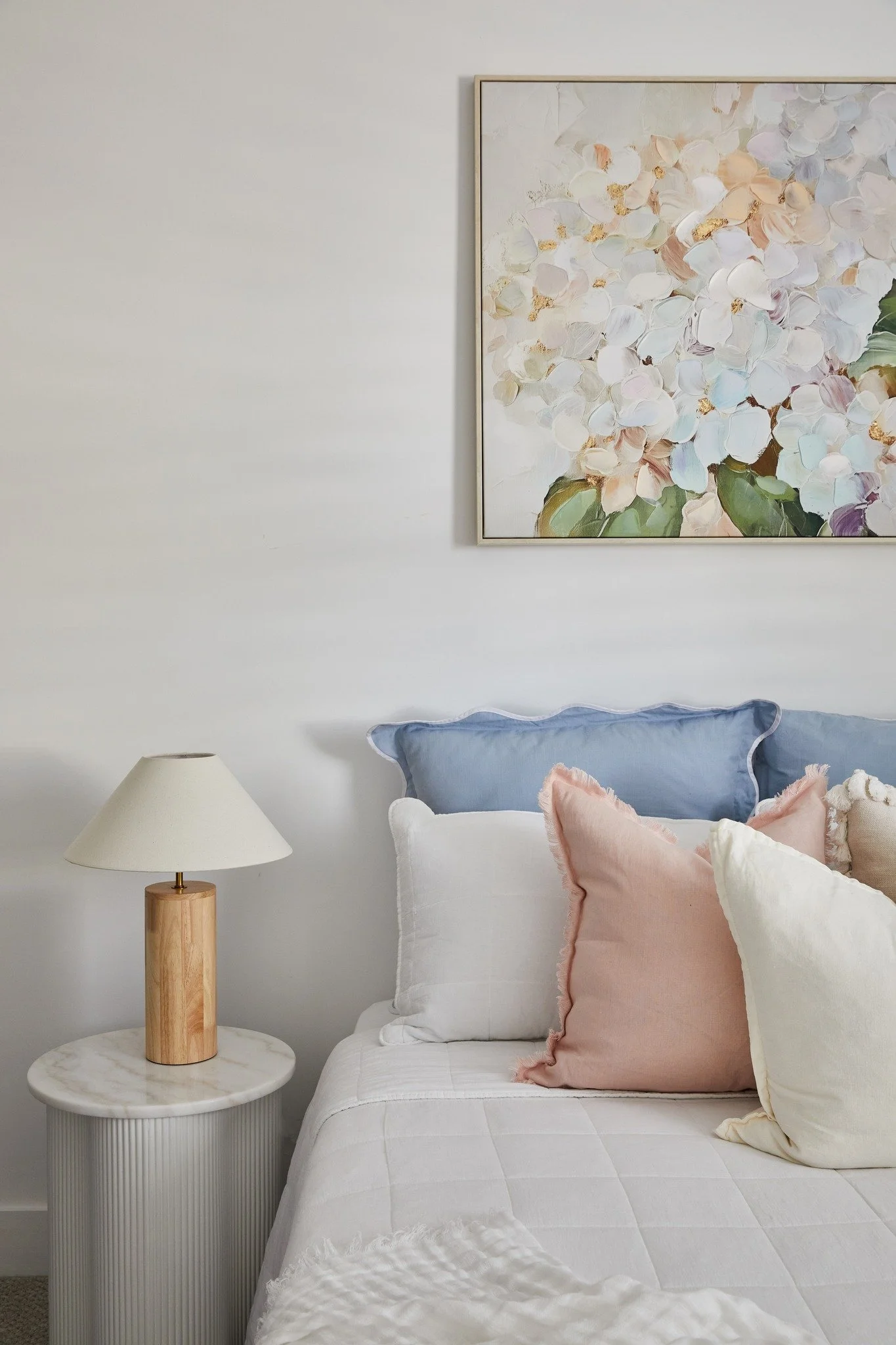 Loving these soft pastel pops of colour
The perfect complement to this recent install adding just enough colour while keeping the space calm, fresh, and beautifully balanced.
@stephanie_rooney