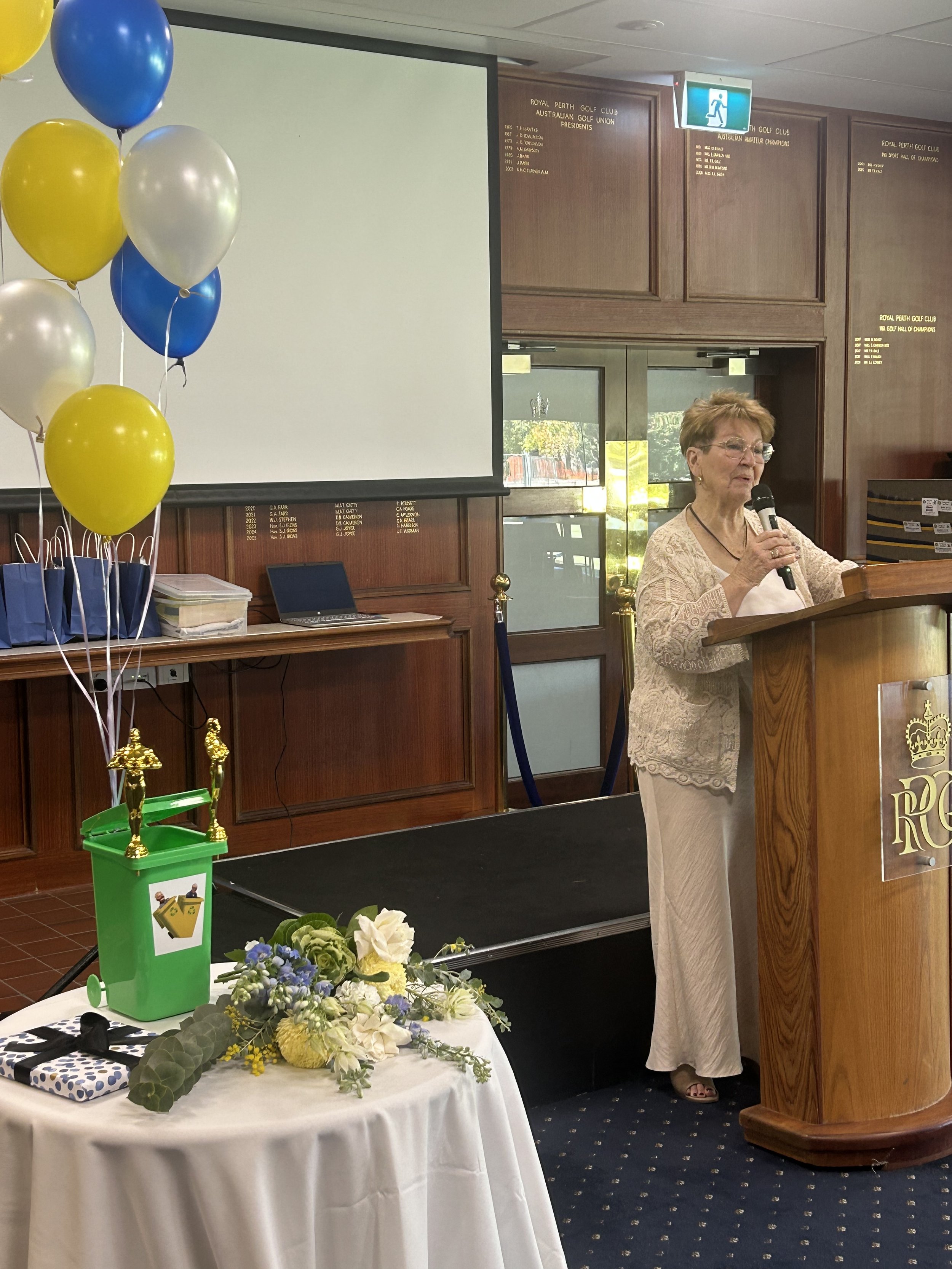 PP Tricia Smith giving the Toast to Partners