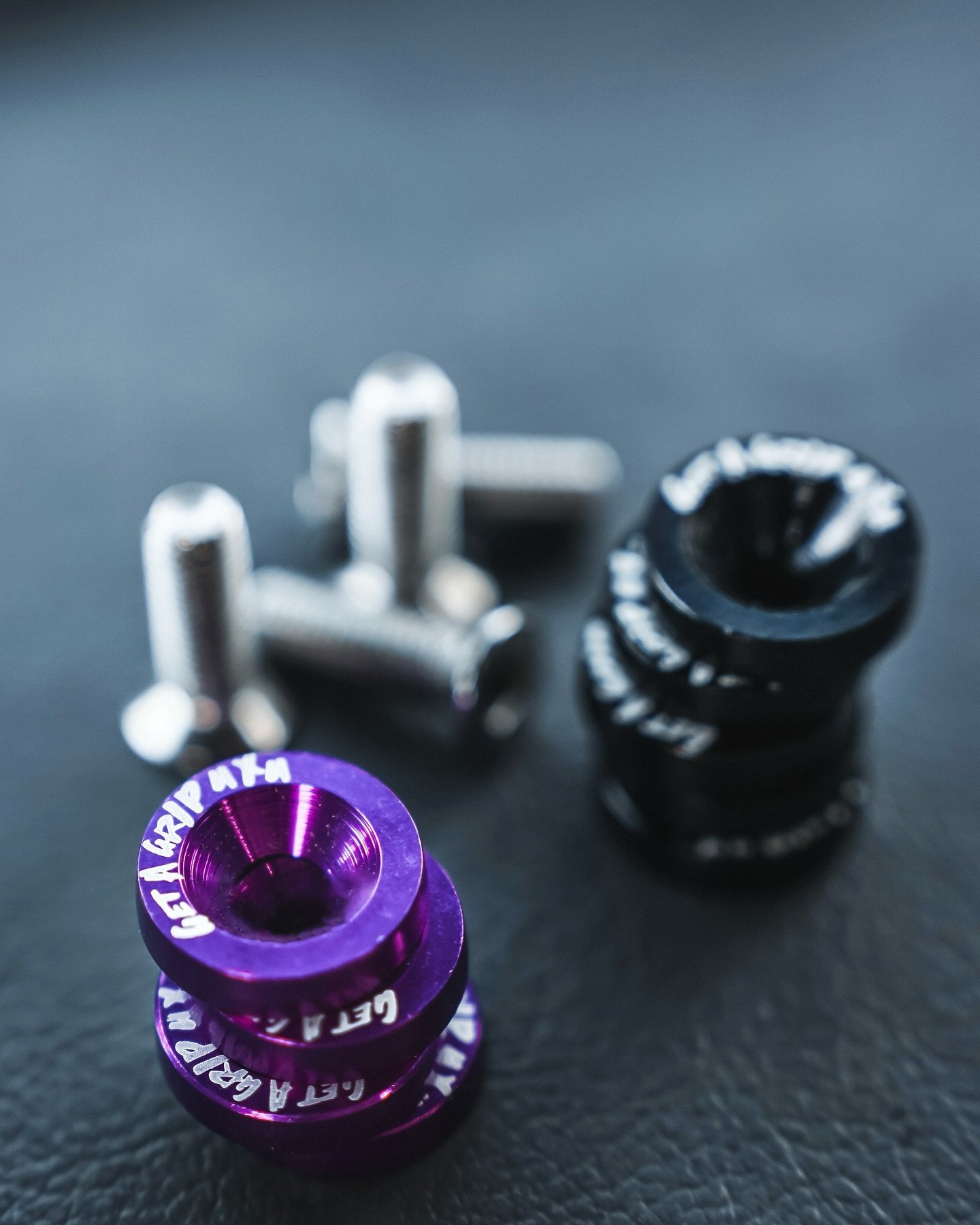 We love our branded coloured washers to match your grips 😍