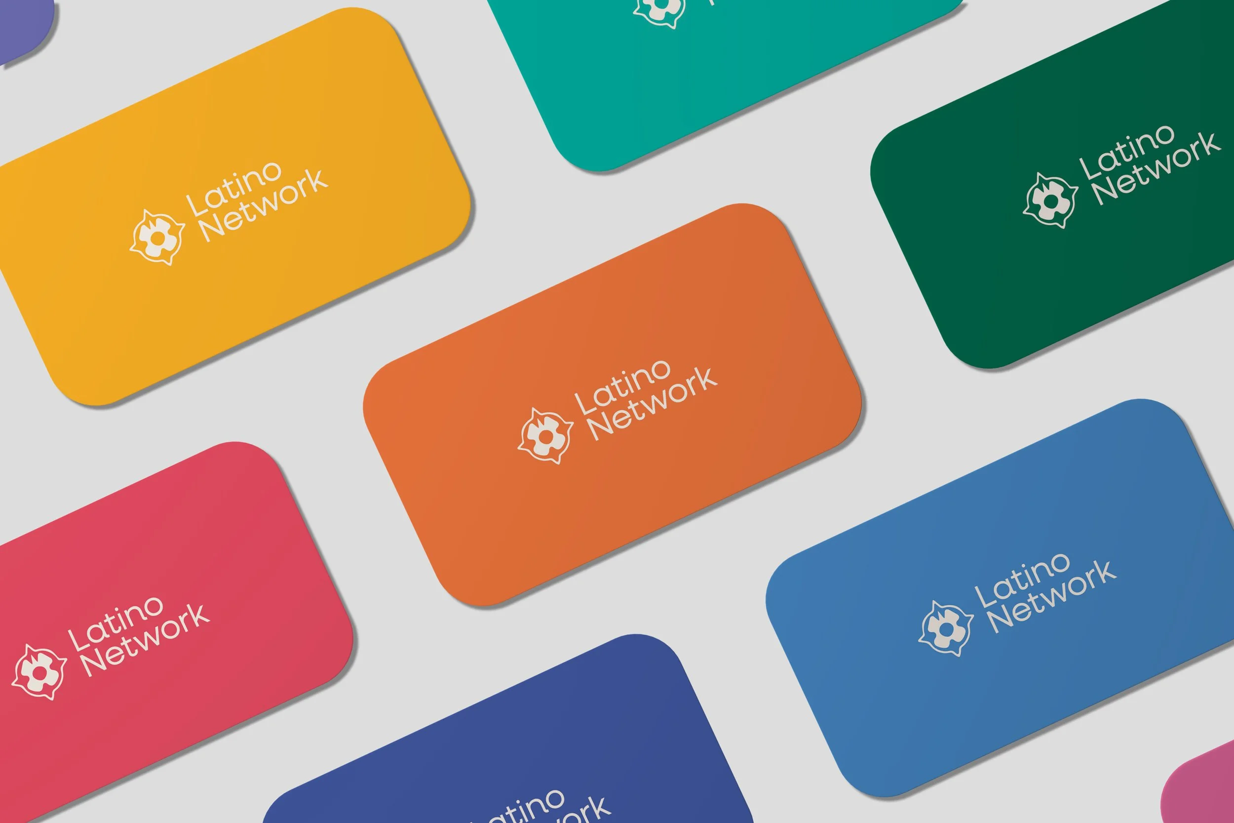 04 Free Business Card Mockup Round Corner.jpg