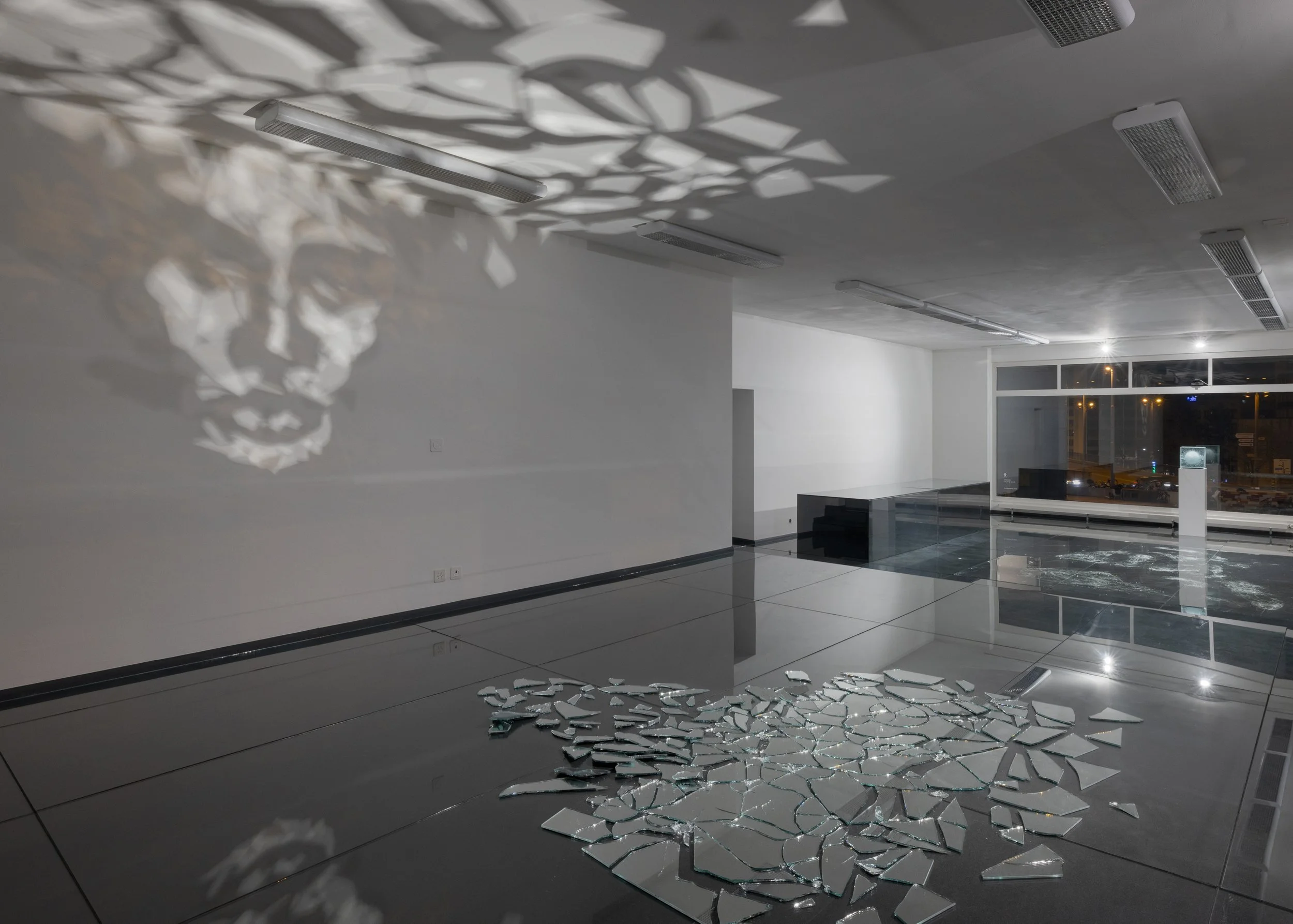 simonberger_exhibition_Transformation_Artstübli_2023_©Tim Ott_080.jpg