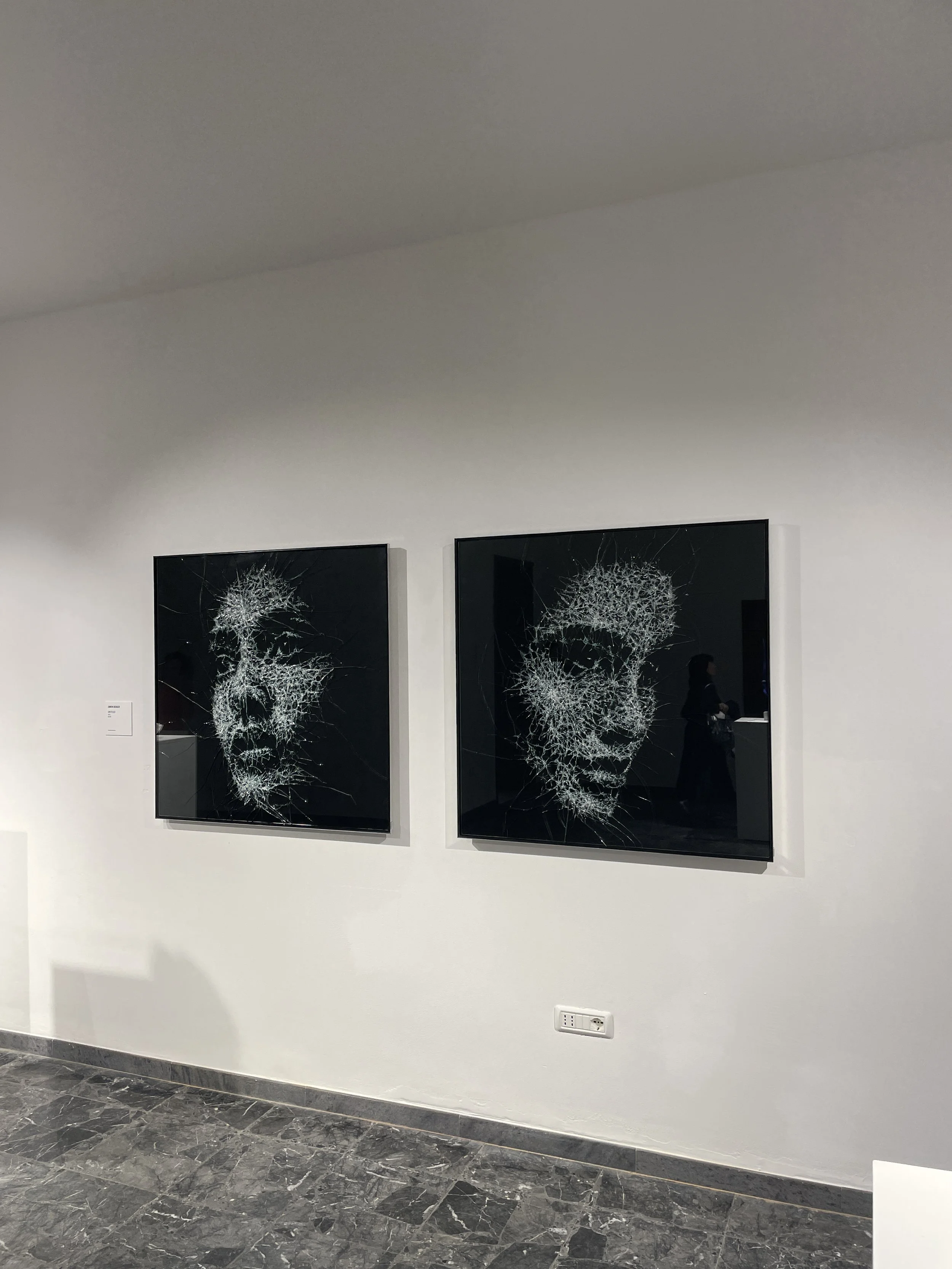 simonberger_pictures_exhibition_fondazione_berengo_glasstresse_2022_1.JPG