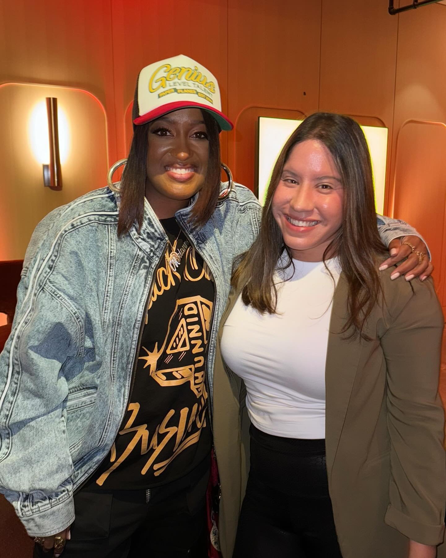 I was crying earlier today before going to @rapsody&rsquo;s new album &ldquo;Please Don&rsquo;t Cry&rdquo; discussion. 🥹 However, God and the universe made me go to hear this much needed conversation about being vulnerable, healing, the importance o