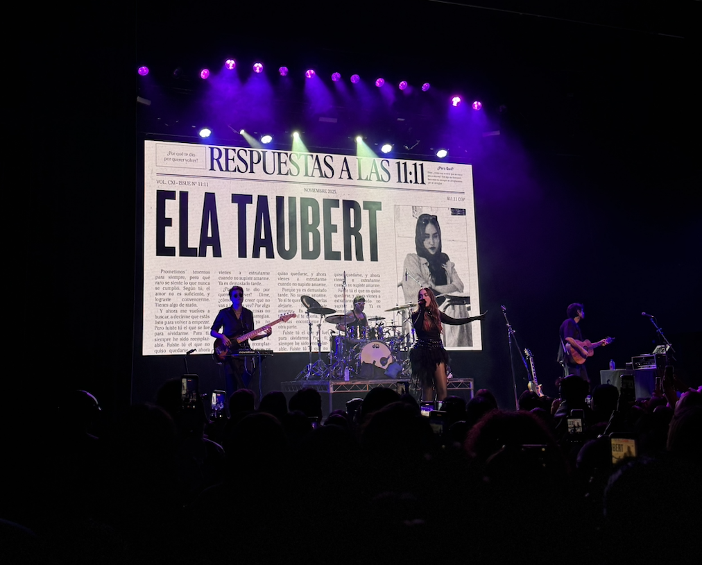 “Preguntas a las 11:11” Comes Alive: Ela Taubert’s Stunning L.A. Debut (Recap)