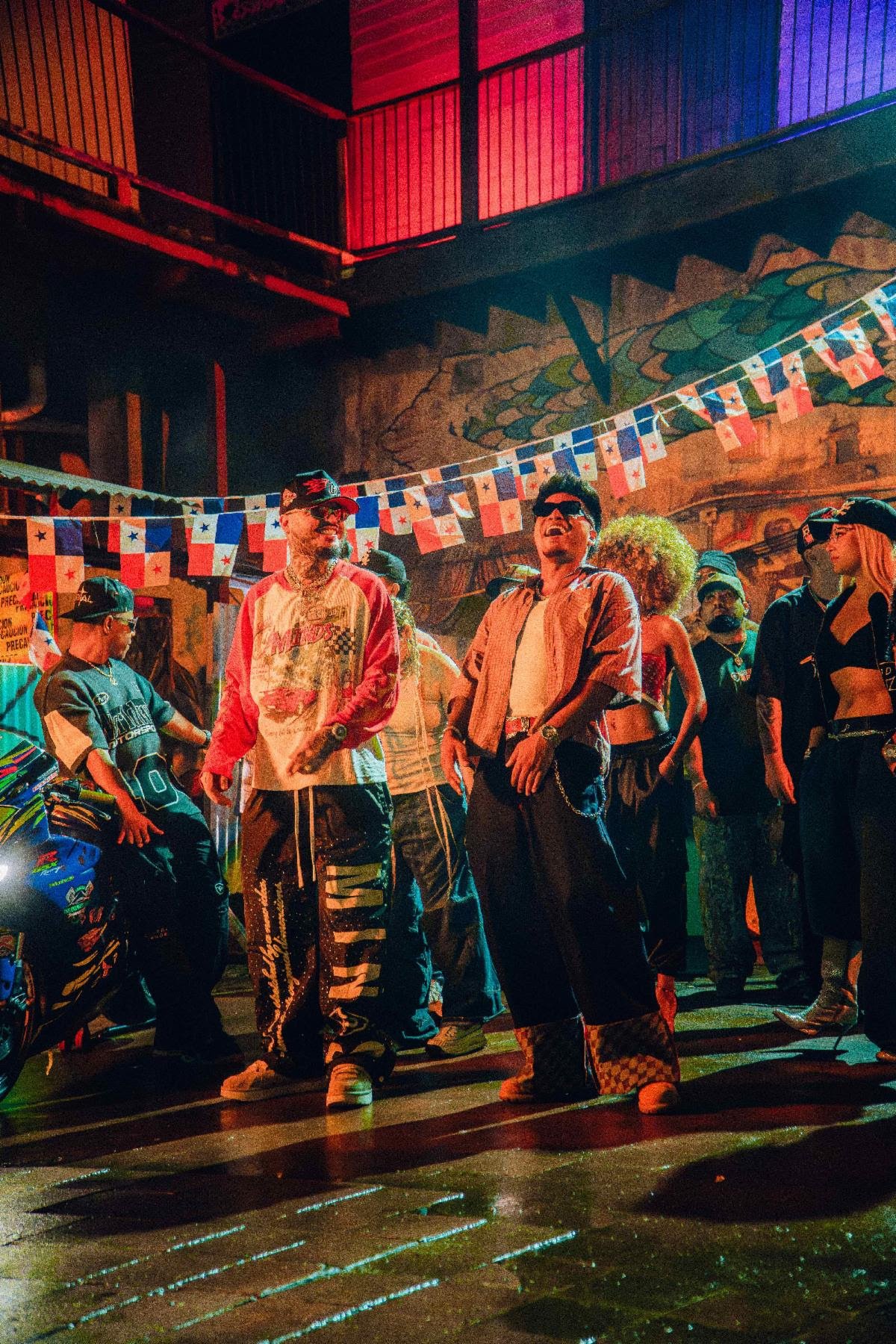 Farruko Taps Eddy Lovers For “Ay Dale”