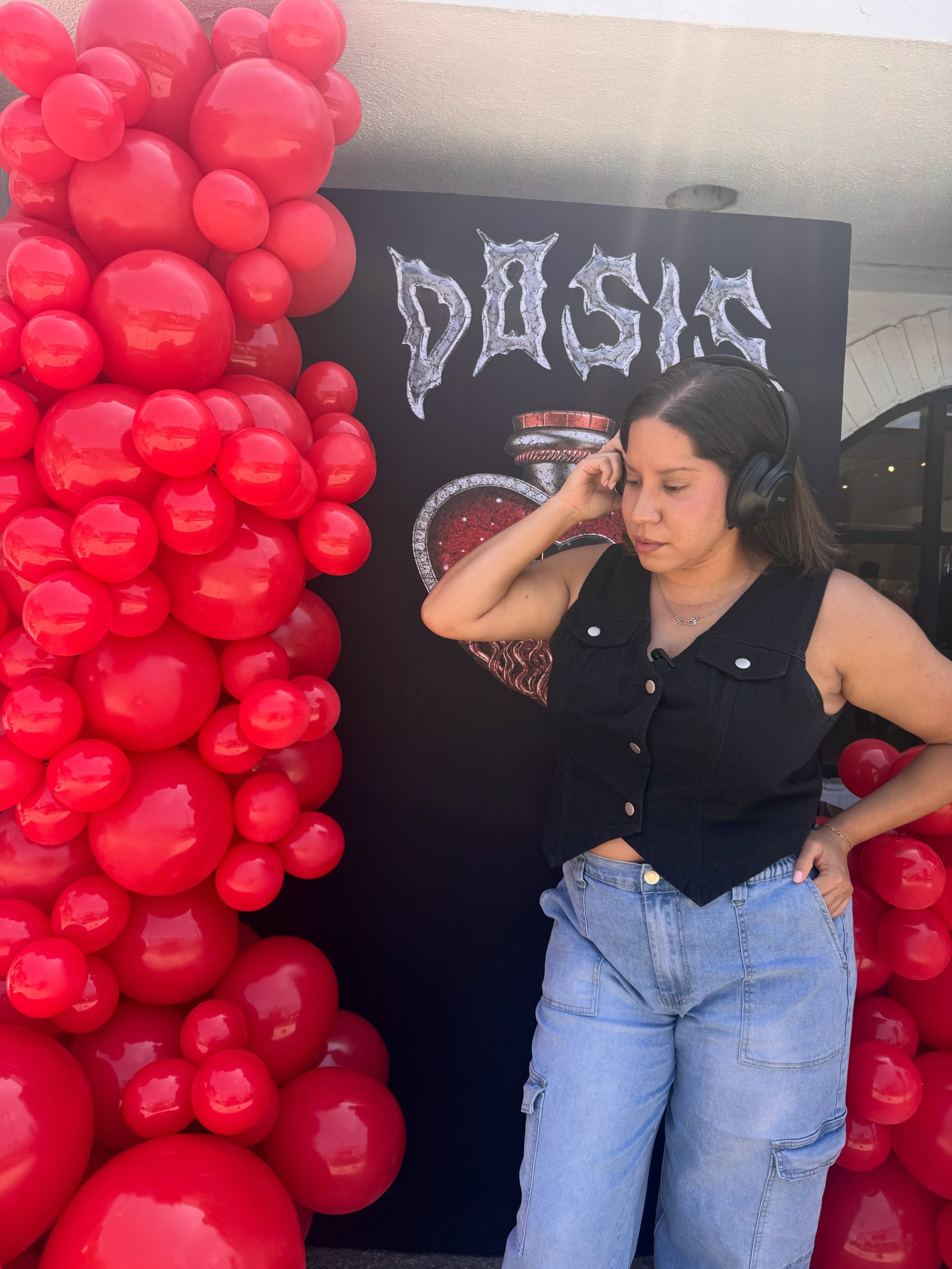 From interviewing Xavi early on to hearing him now fully embrace both his English and Spanish sides on Dosis, this second album feels personal, fearless, and boundary-breaking. 🇲🇽🌎

It&rsquo;s always a proud moment watching artists I&rsquo;ve supp