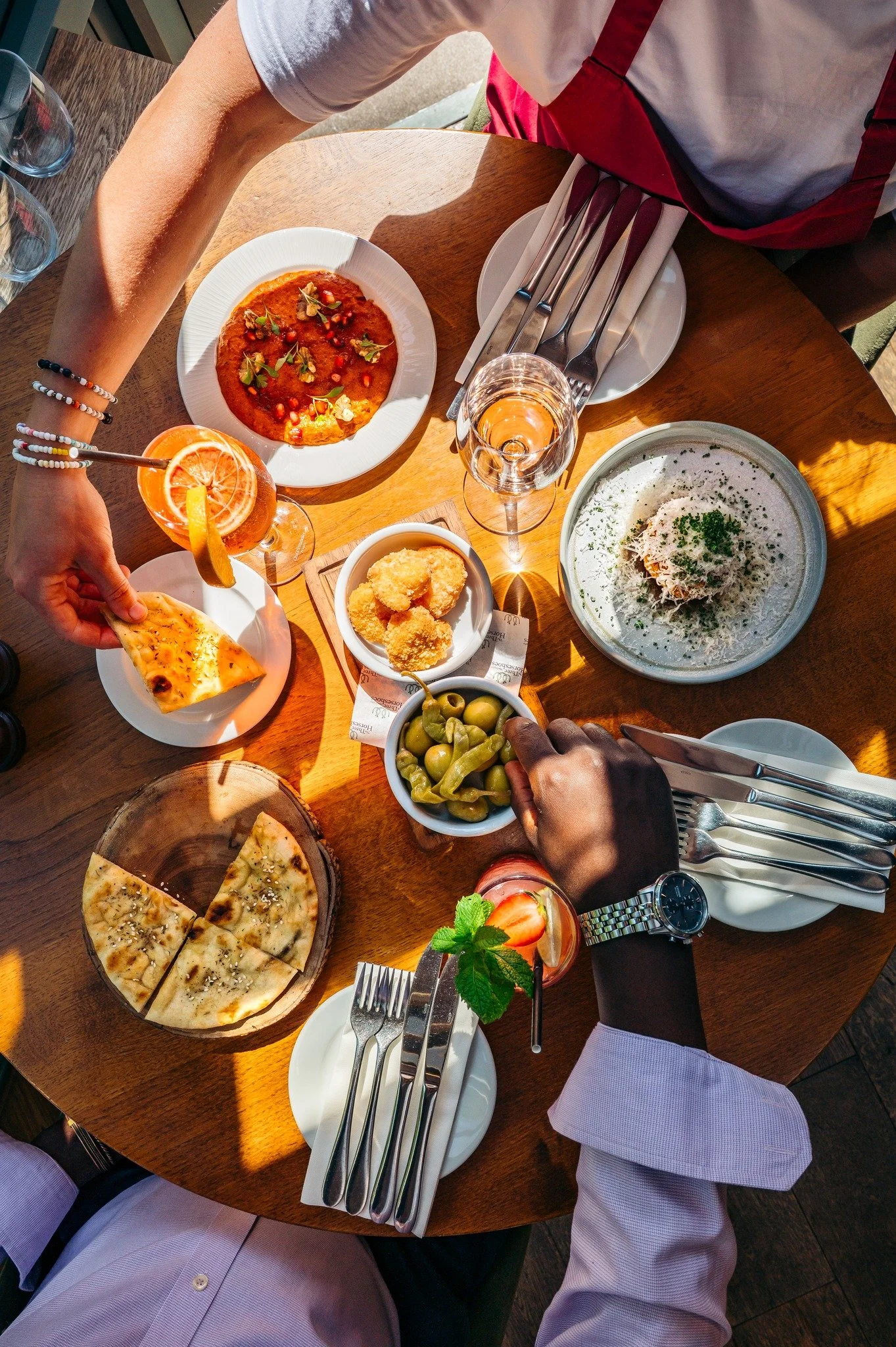 Join us for our Tapas Night!

We'll be serving up small plates with cocktail specials, plus live music to get you in the mood.

FRIDAY 24 APRIL | 5.30-9PM

Book in at thecrownandpunchbowl.co.uk

#tapasnight #horningsea #specials