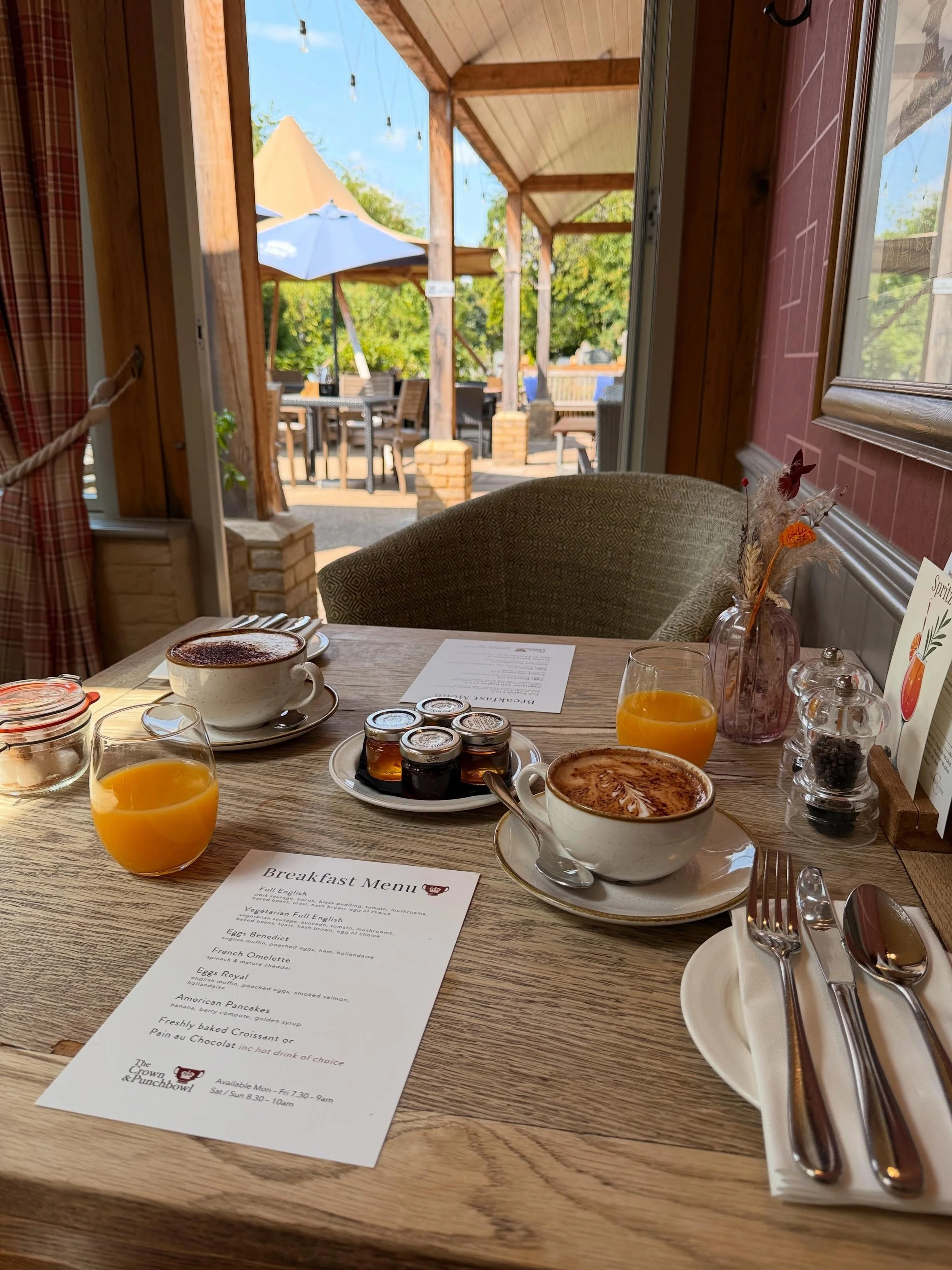 Fresh croissants, yoghurt, fruit, and a hot breakfast made just for you. With nine beautiful rooms designed for the perfect stay, your relaxing getaway starts here. 🌿✨

Book via #linkinbio 

#bedandbreakfast #Hiddengem #cosystay #weekendescape