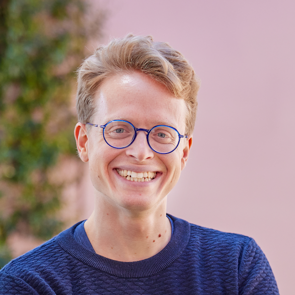 Armin Senoner_Google DeepMind_png.png